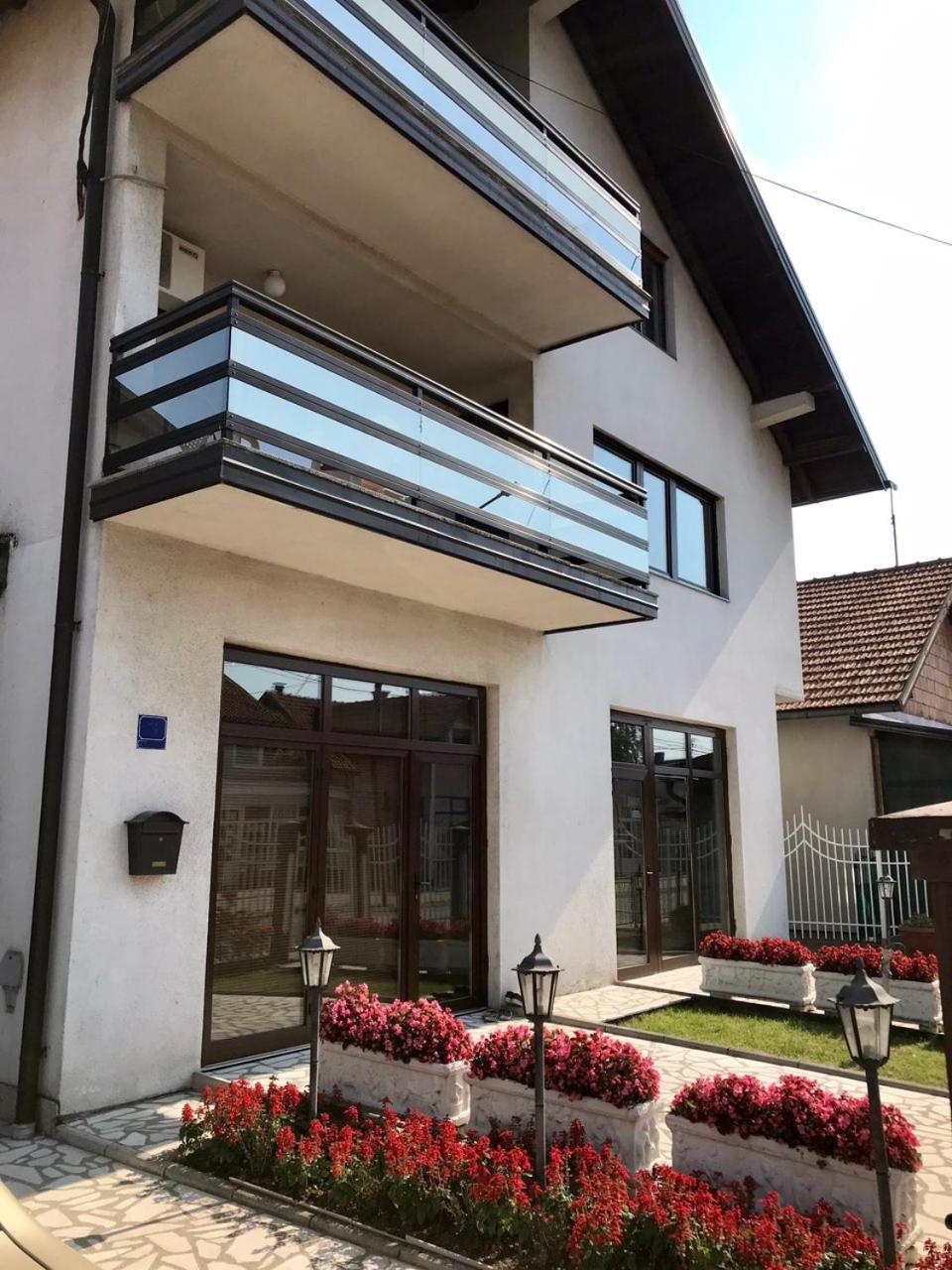 Apartments Dreams Centar