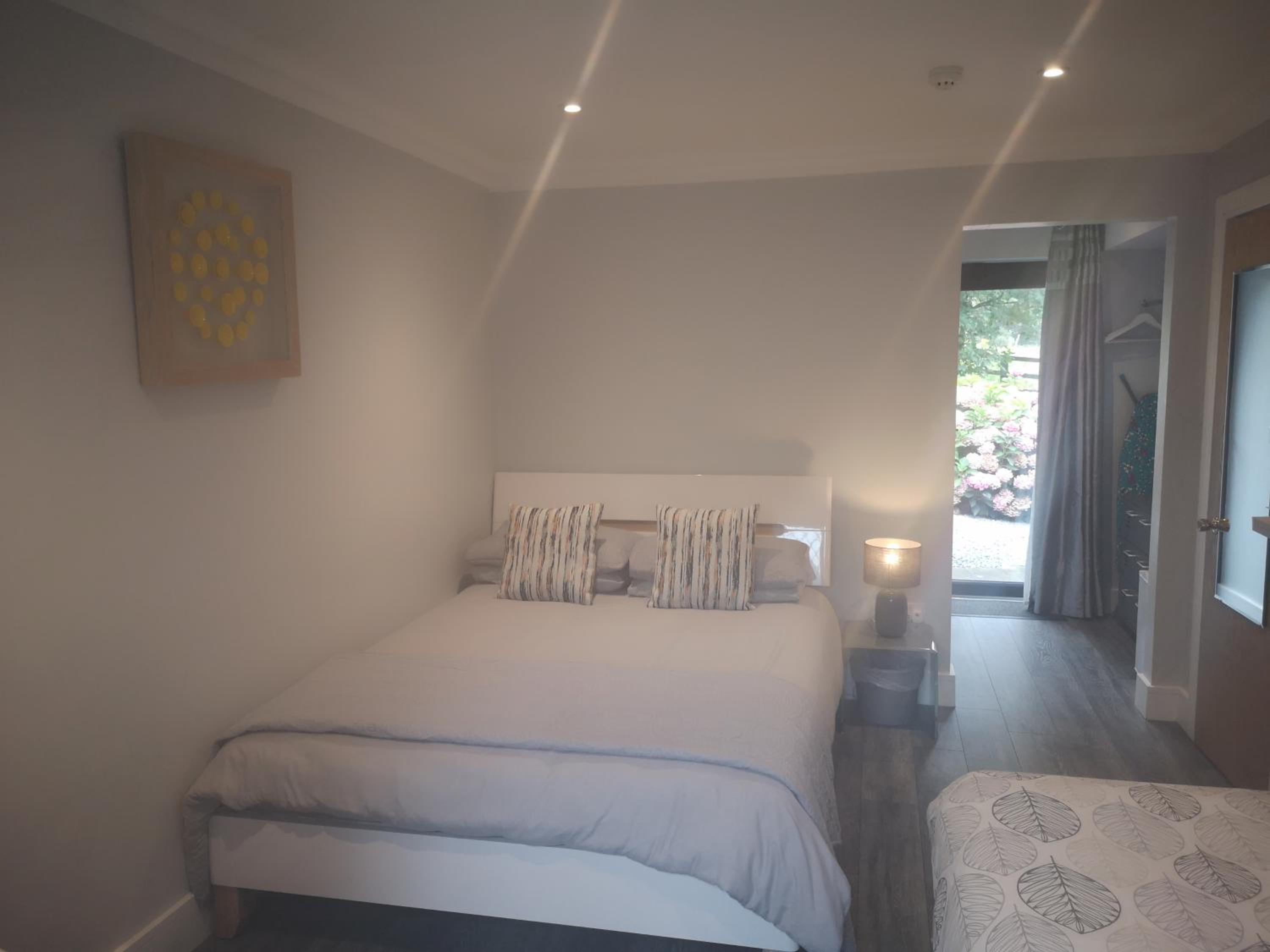 Tudor Lodge Guest Accommodation view 3