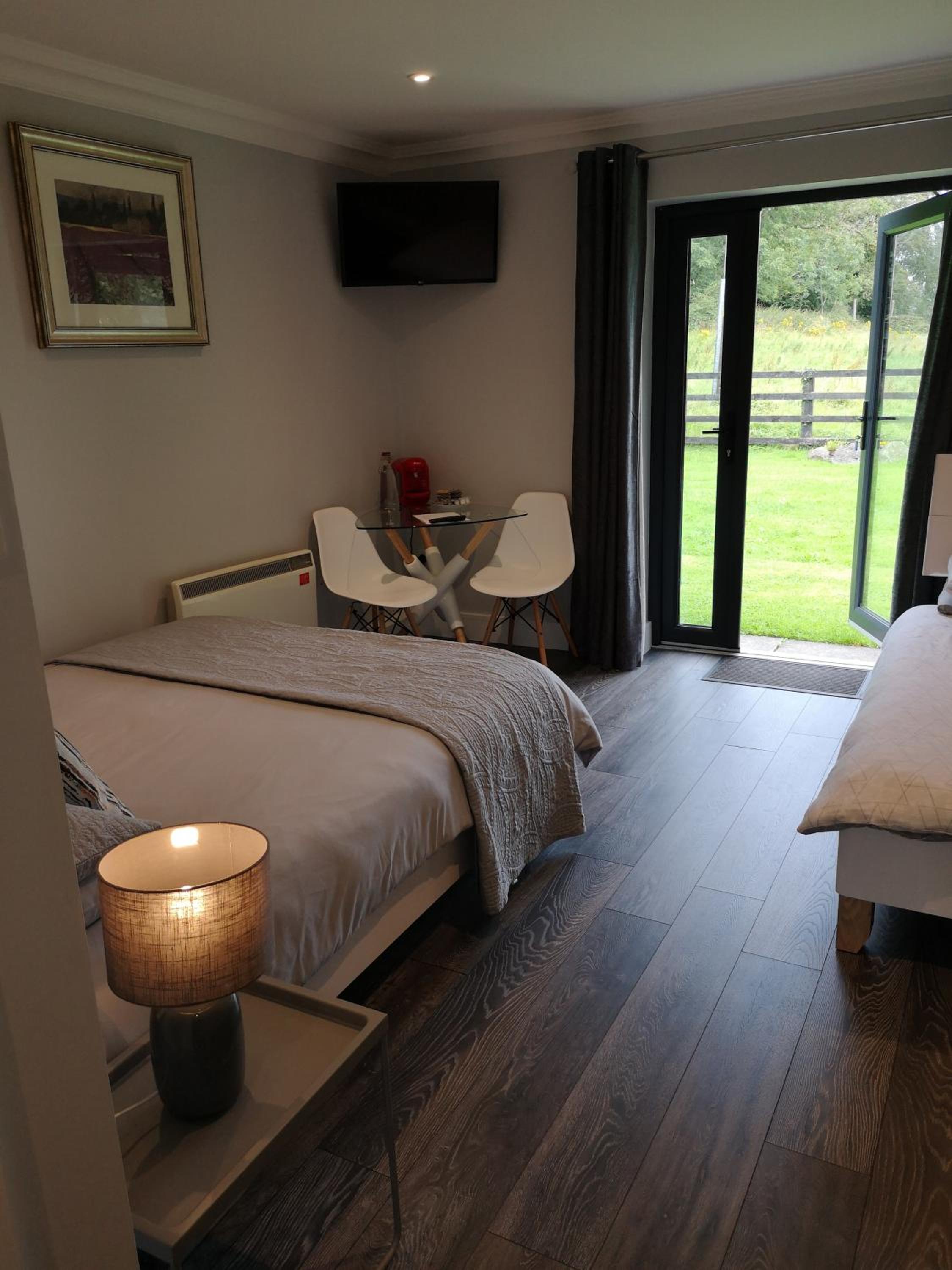 Tudor Lodge Guest Accommodation view 4