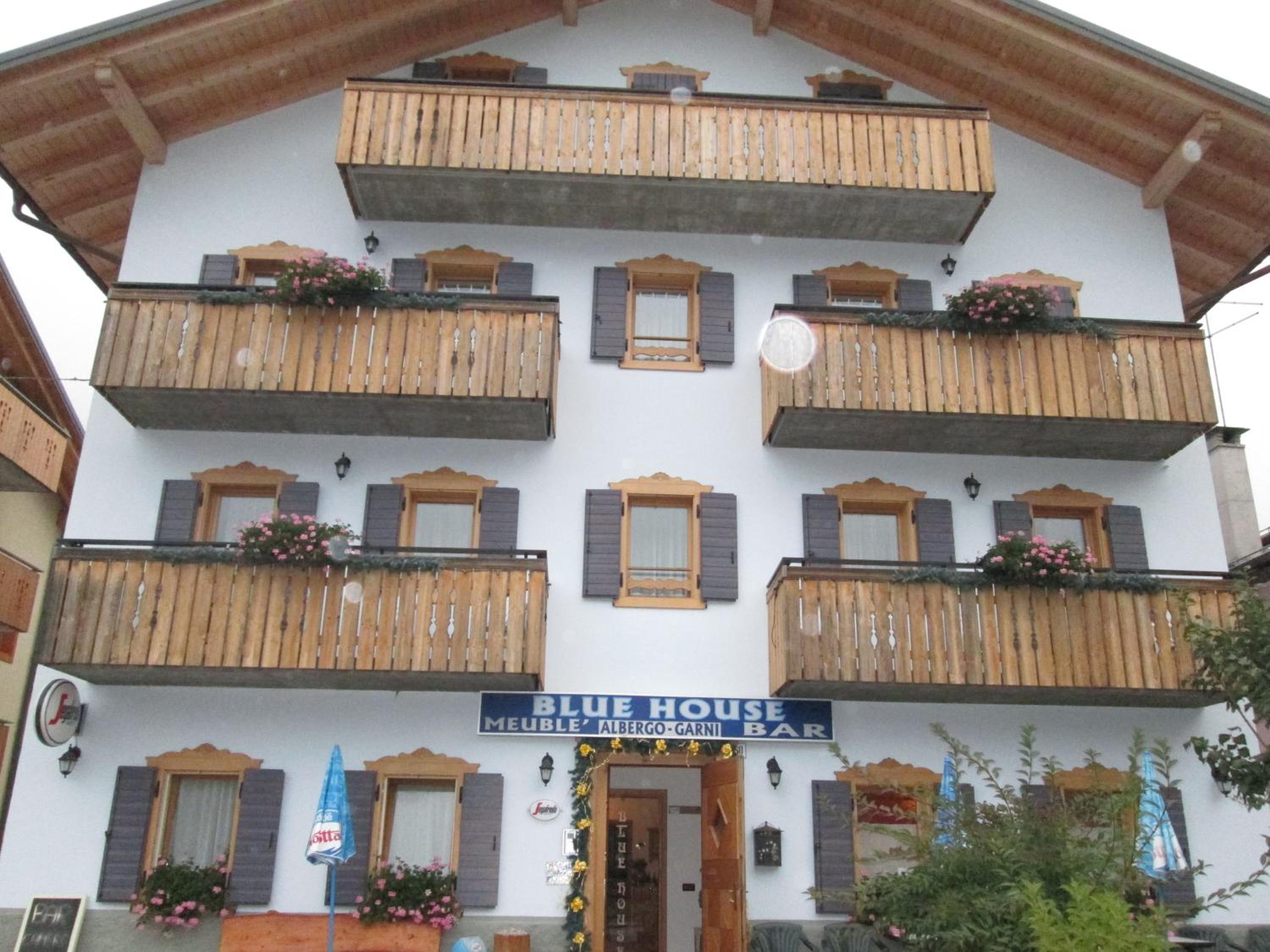 Meublè Blue House view 2