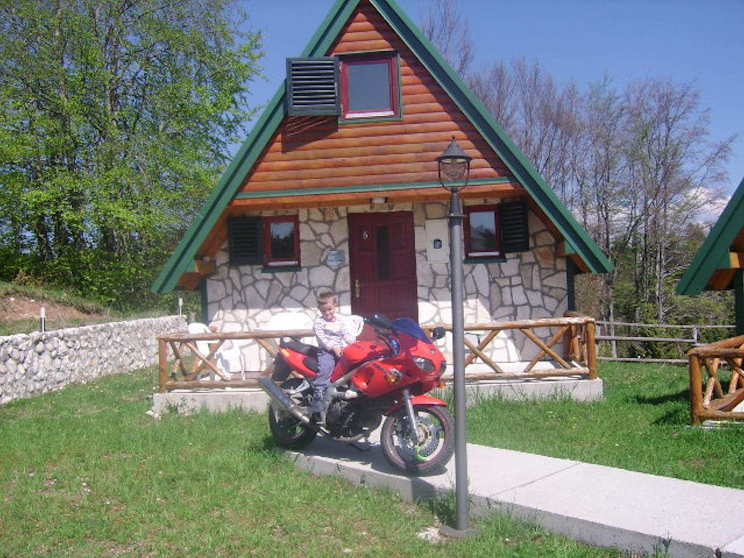 Photo 42