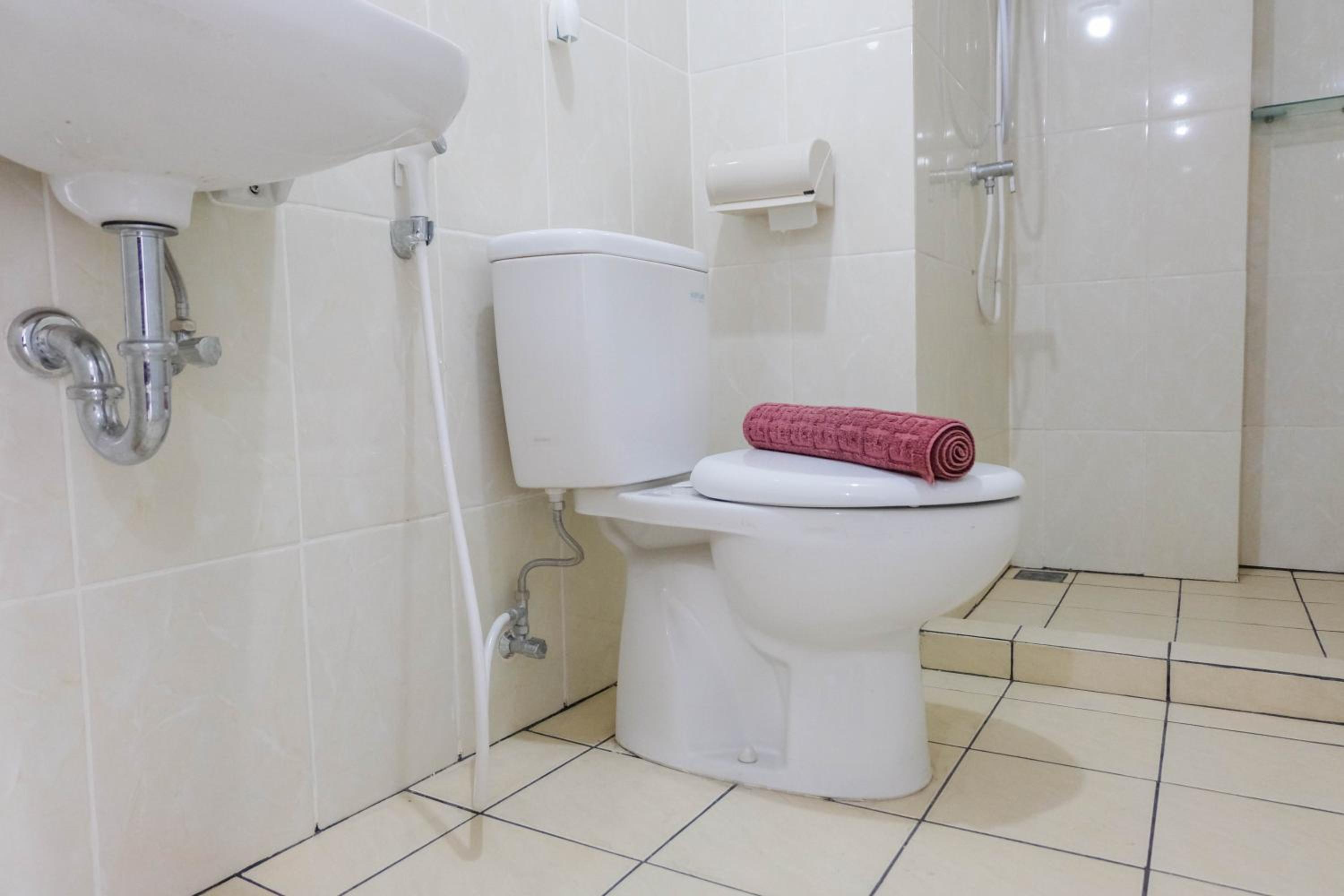 Comfortable 2BR Apartment at M-Town Residence By Travelio