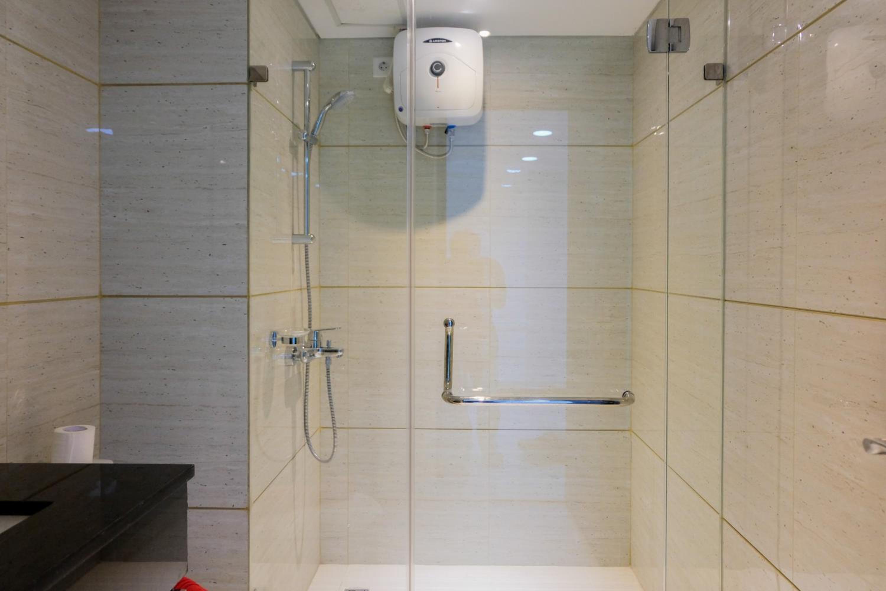 New Furnished 1BR SOHO with Sofa Bed at Brooklyn Apartment By Travelio view 4