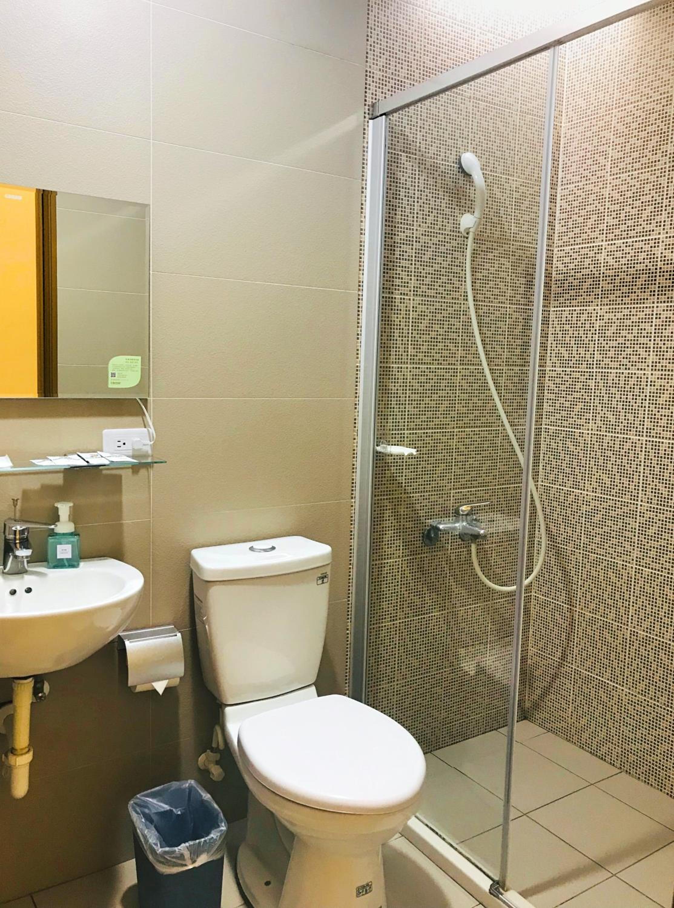 Chia Kon Hotel