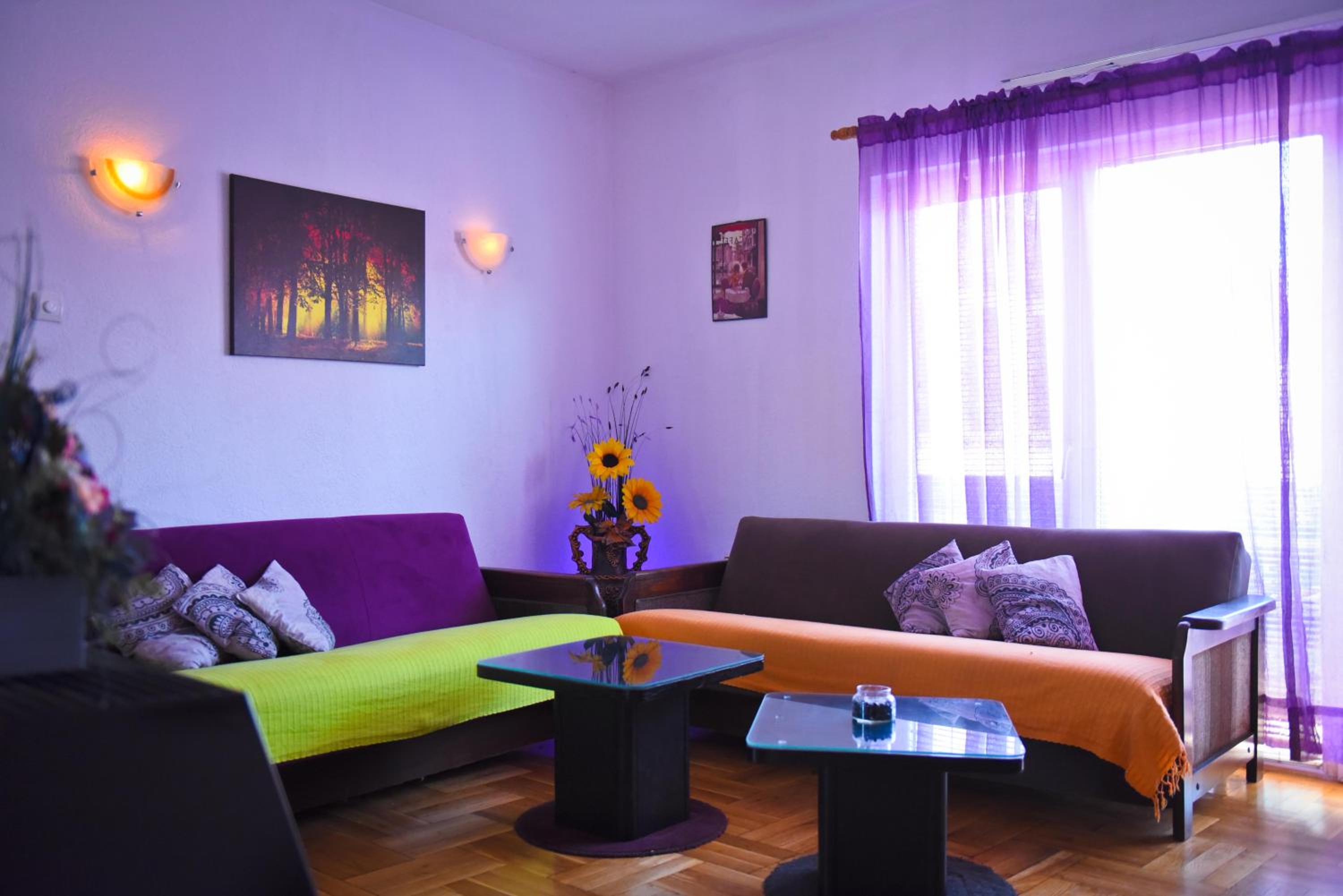 Goldy Hostel