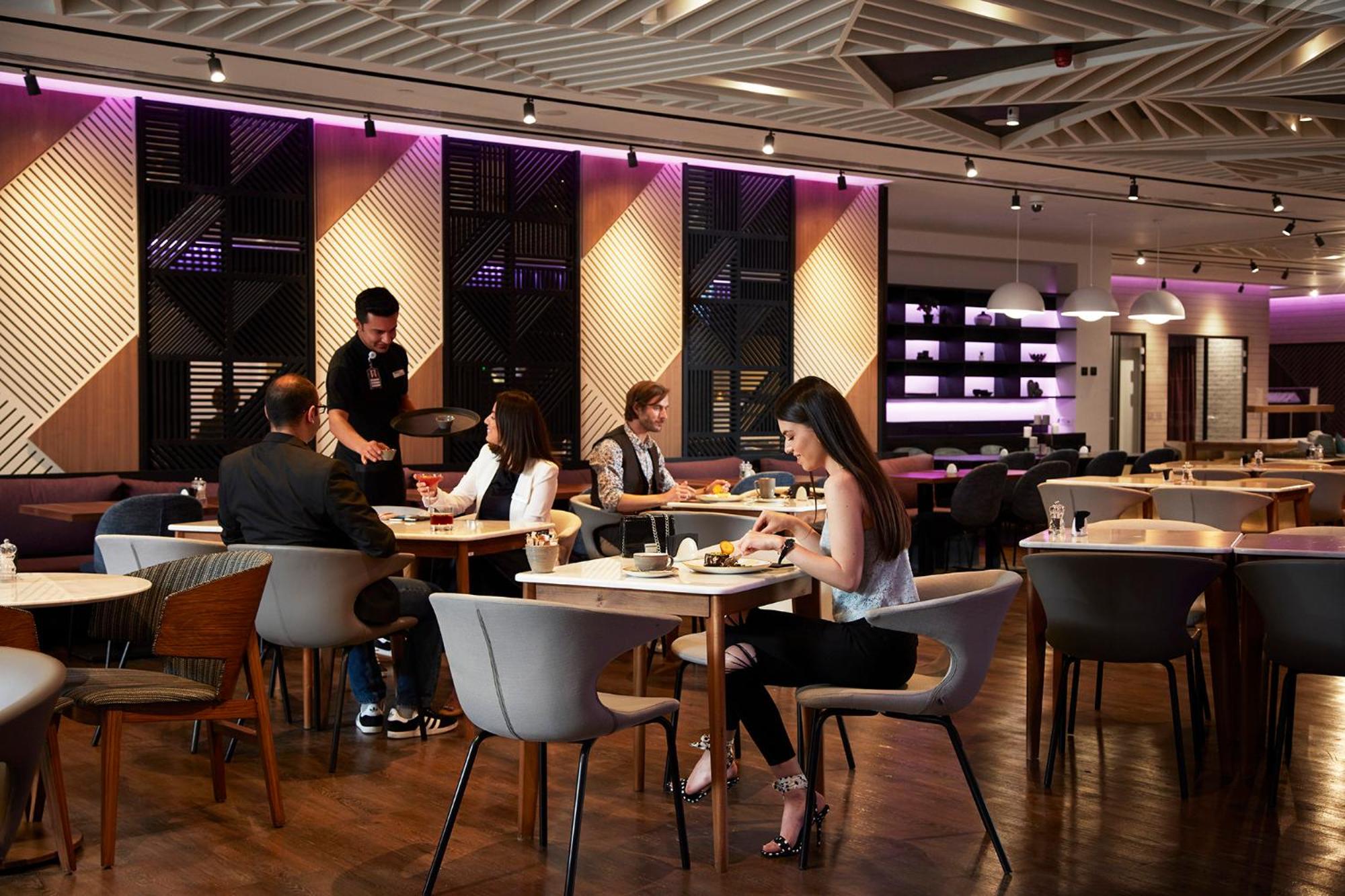 YOTEL İstanbul Havalimanı, Şehir Girişi - Image 35