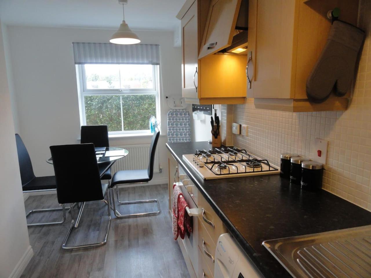 Perry House, Long Ashton, Bristol by Cliftonvalley Apartments view 5