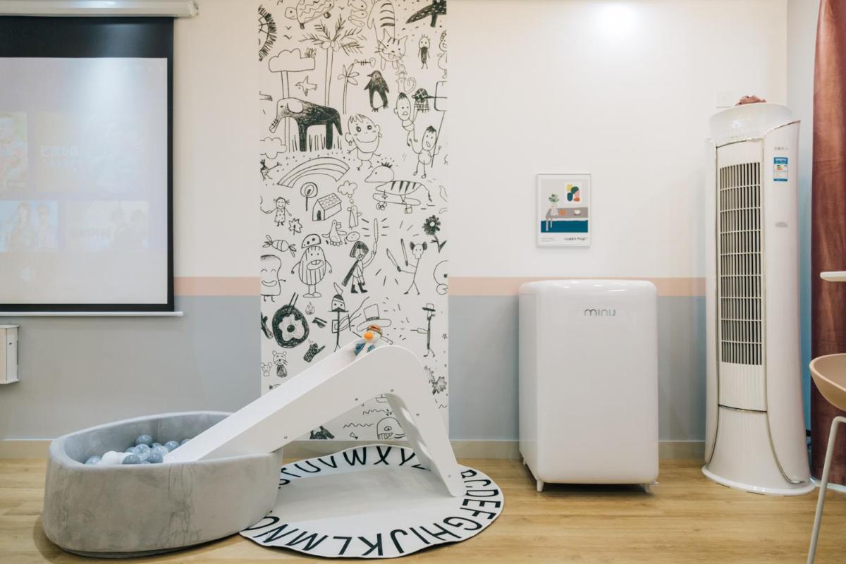 children's play area
