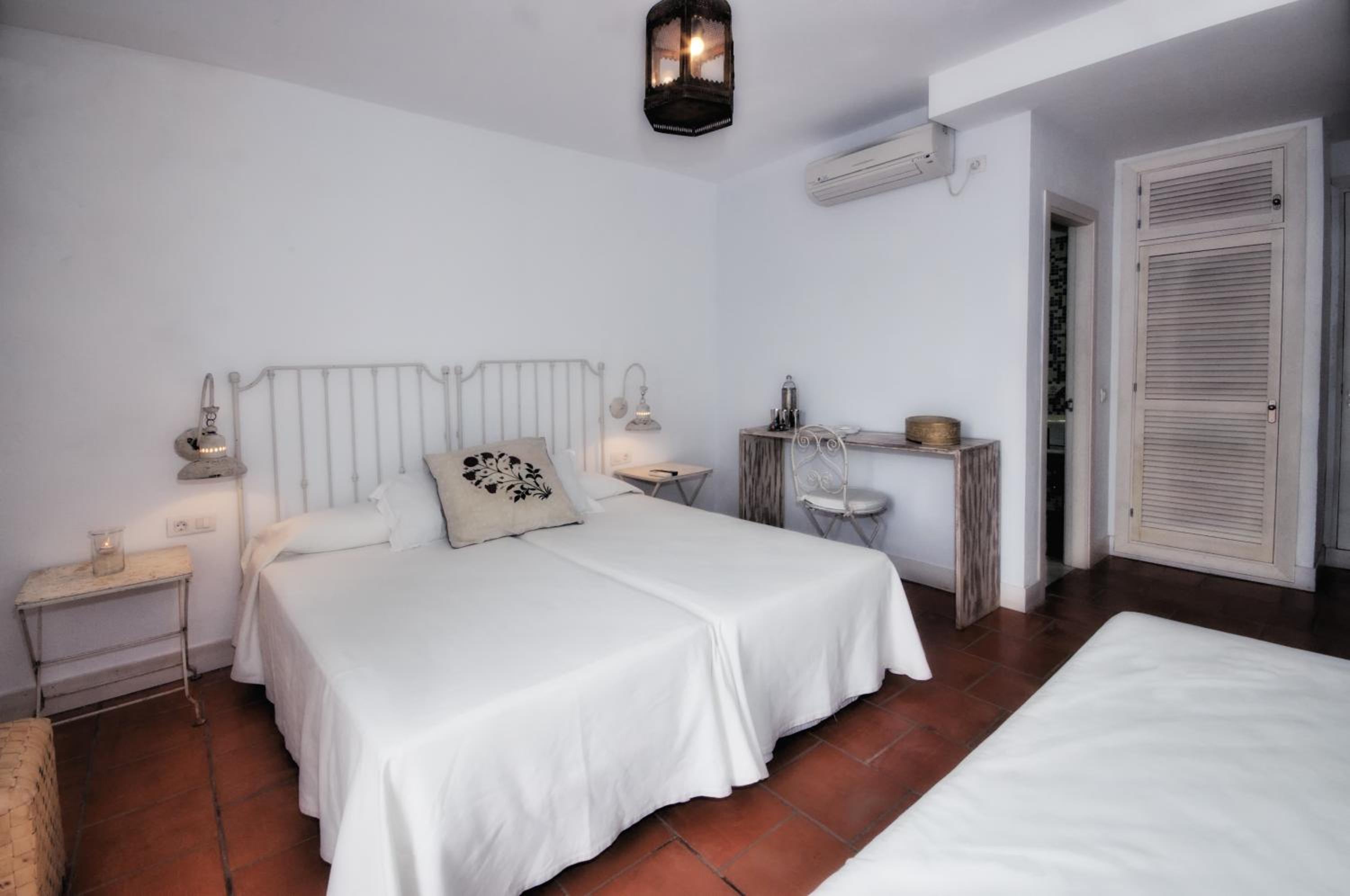 Benali Guest House