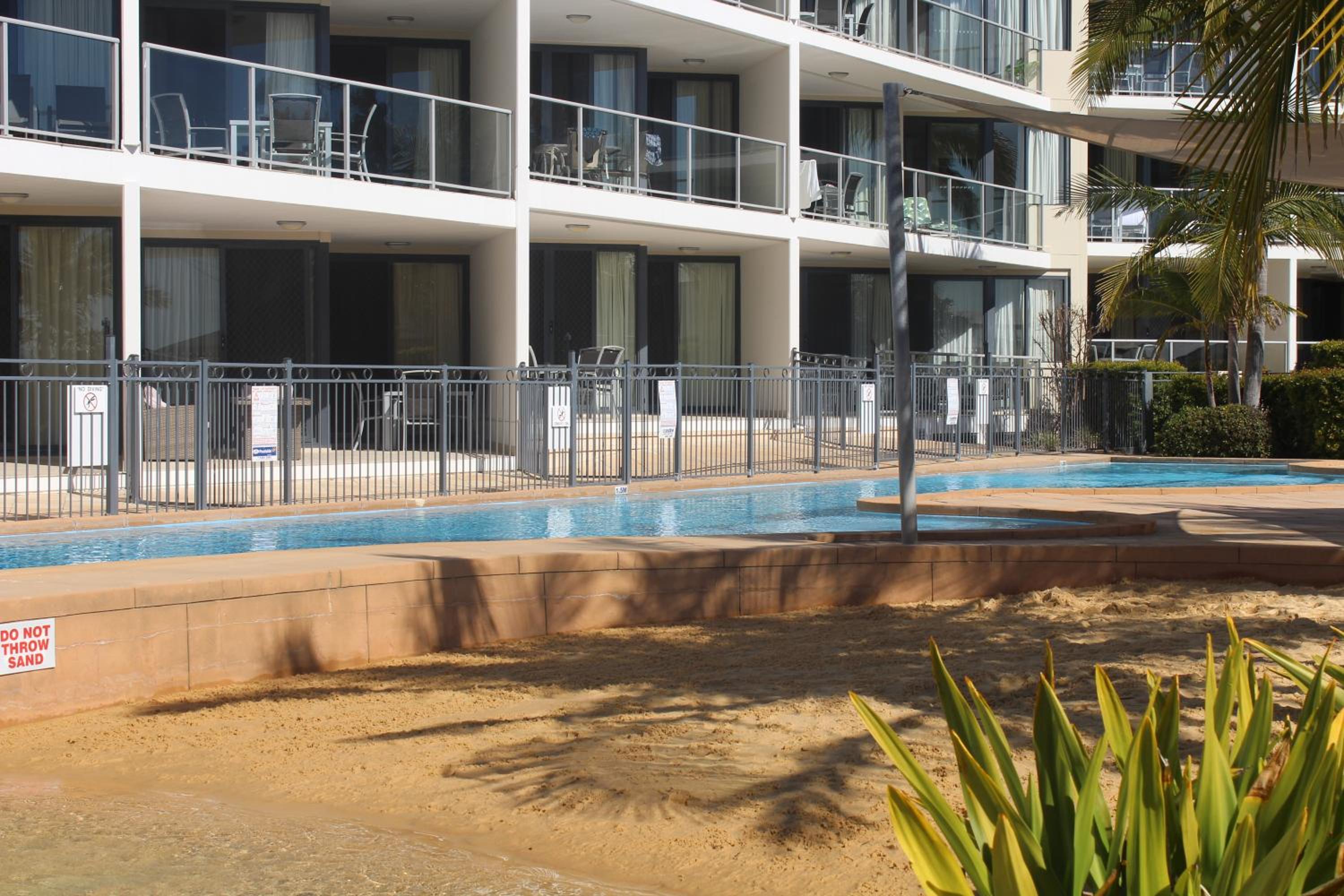 The Boathouse Resort Luxury Apartments