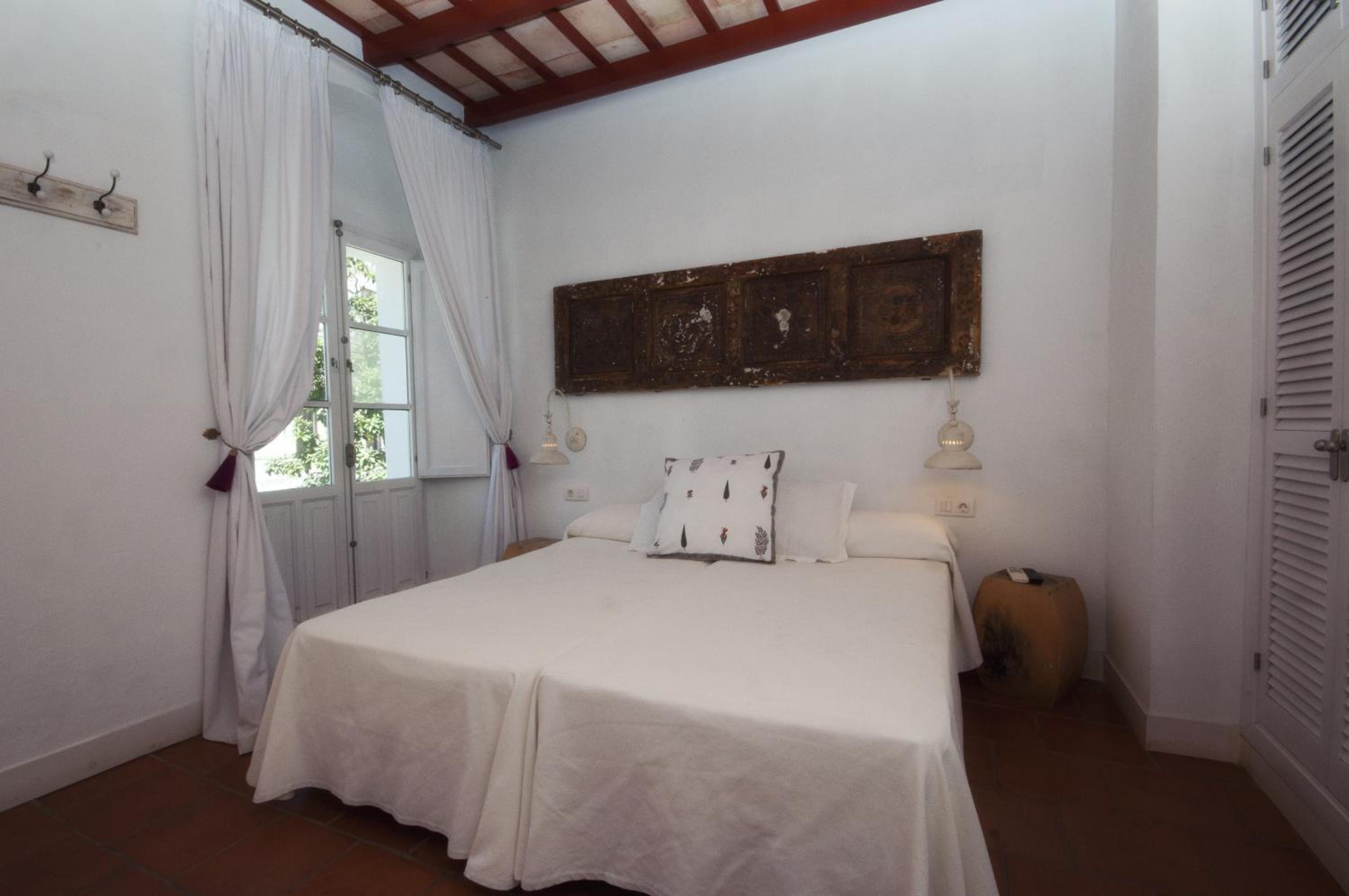 Benali Guest House
