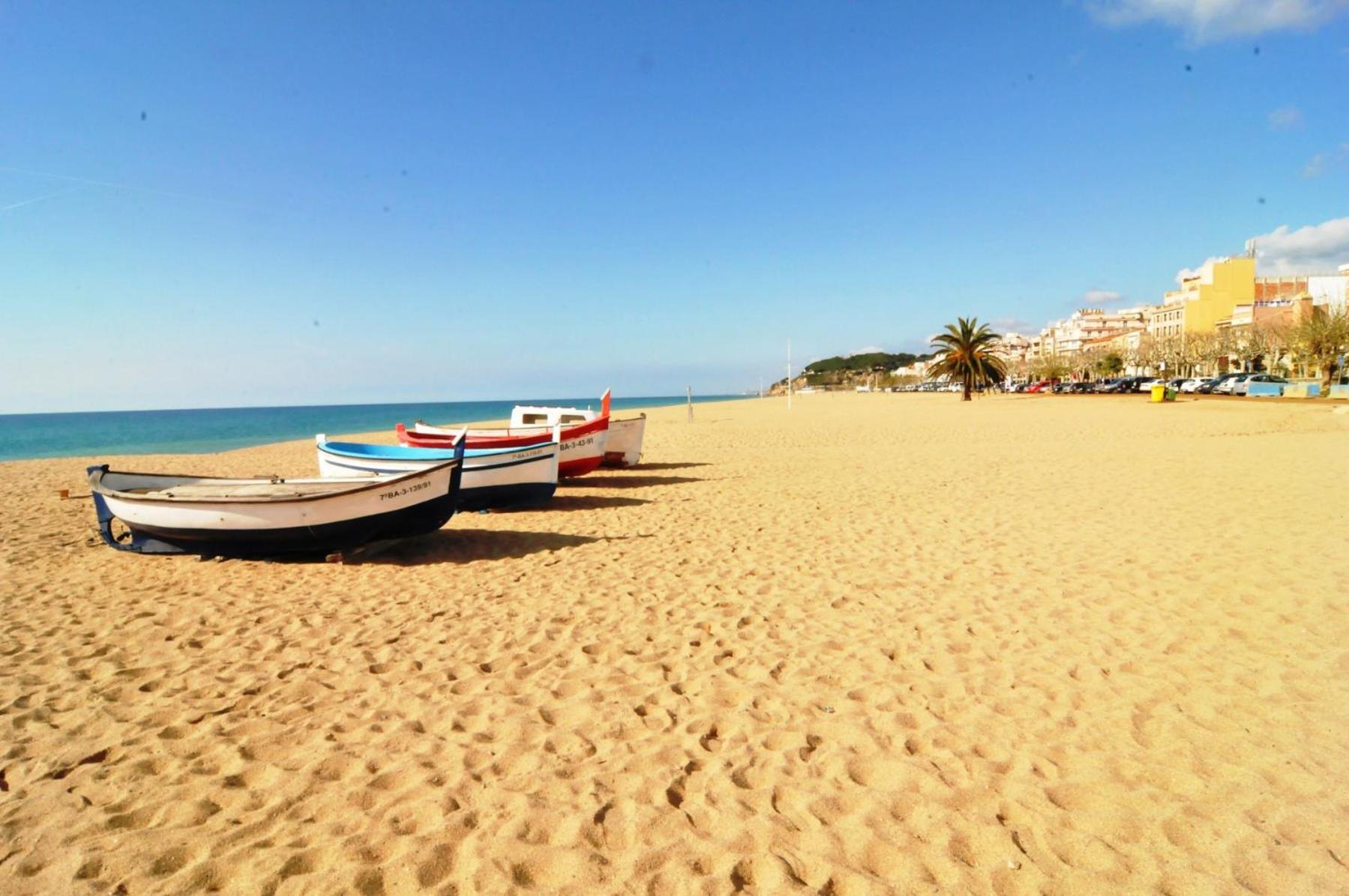 HomeHolidaysRentals Diana view 3