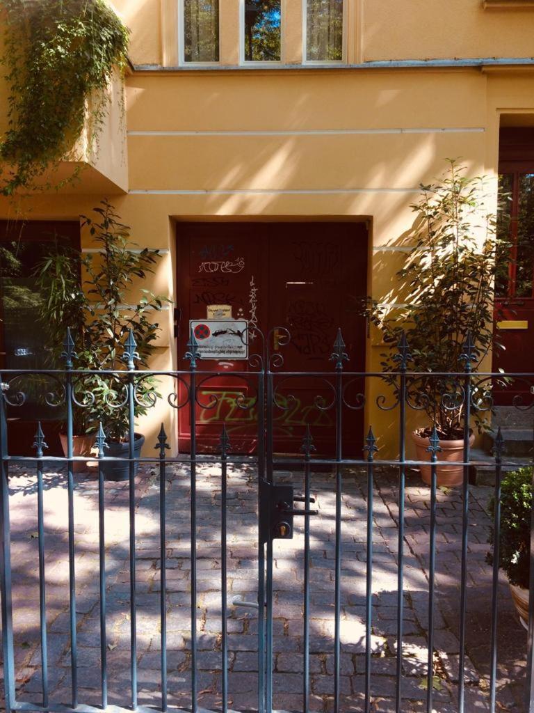 Beautiful Park Apartment for 4 Guests