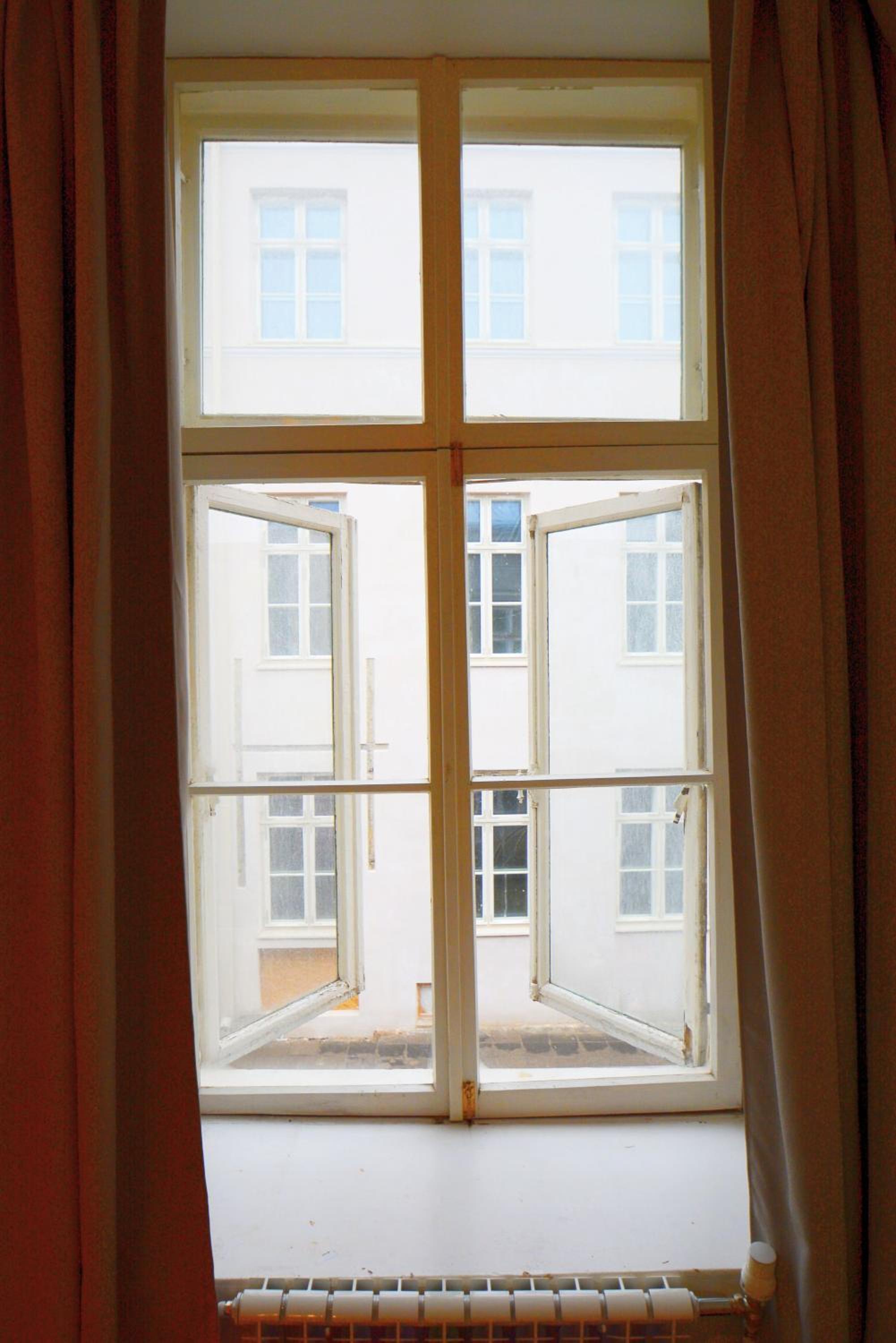 Tallinn Vacations - The Monks Bunk Hostel Bar - Property Image 26