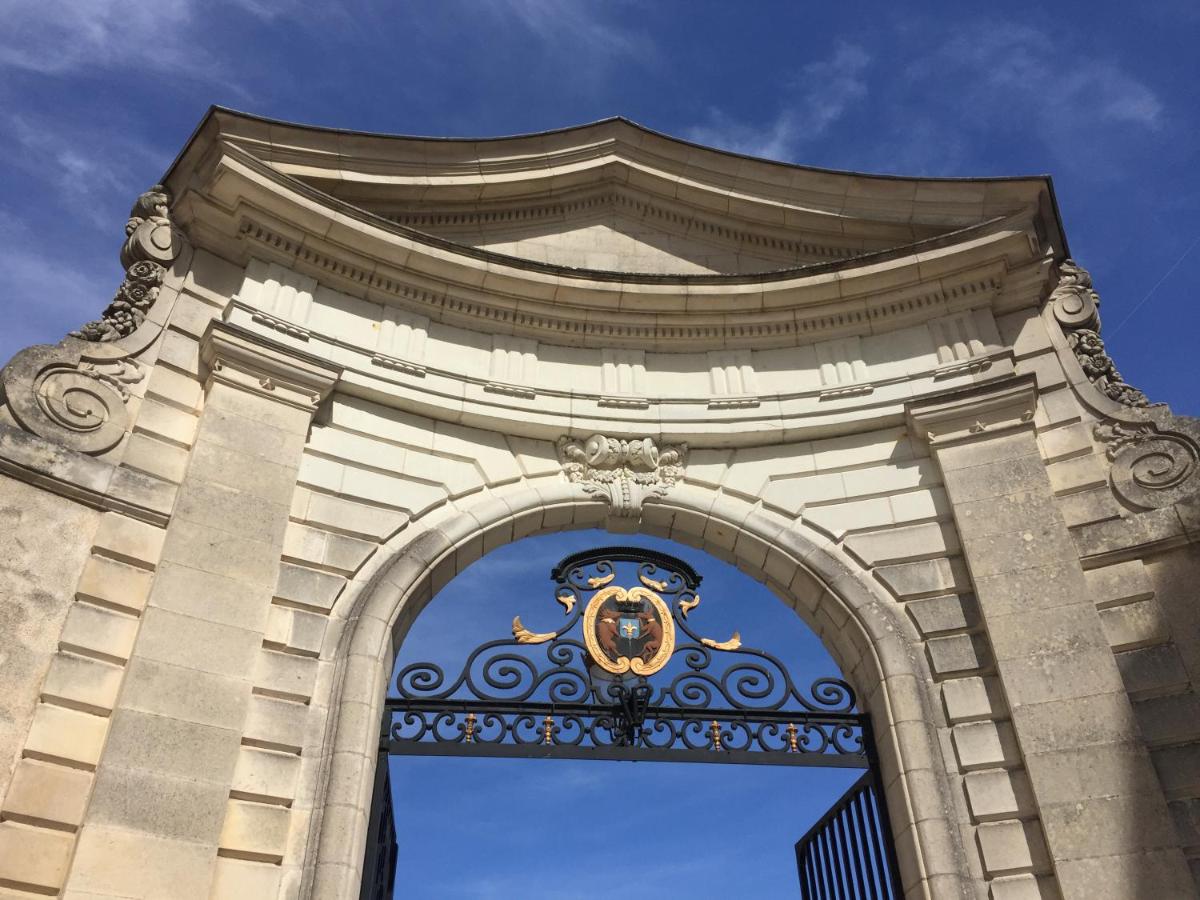 Au 16 Place Saint Louis