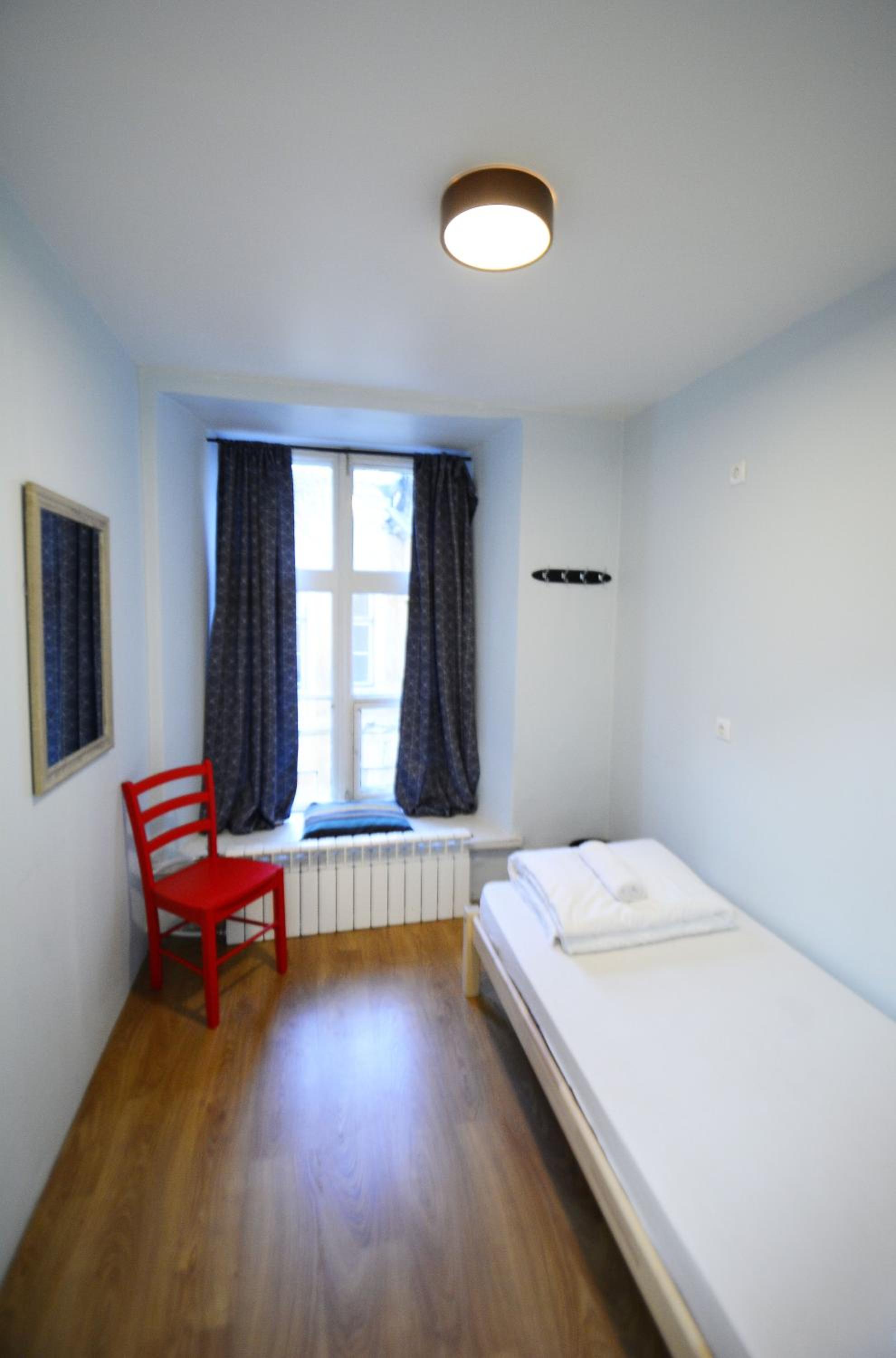 Tallinn Vacations - The Monks Bunk Hostel  Bar - Property Image 11
