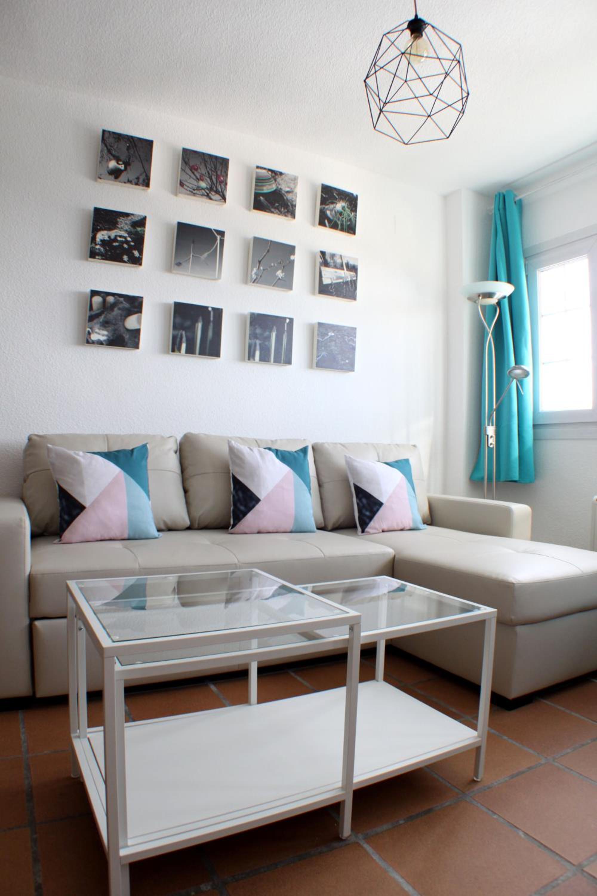 Apartamentos Arttyfal con parking y WiFi by SURYNIEVE photo 1