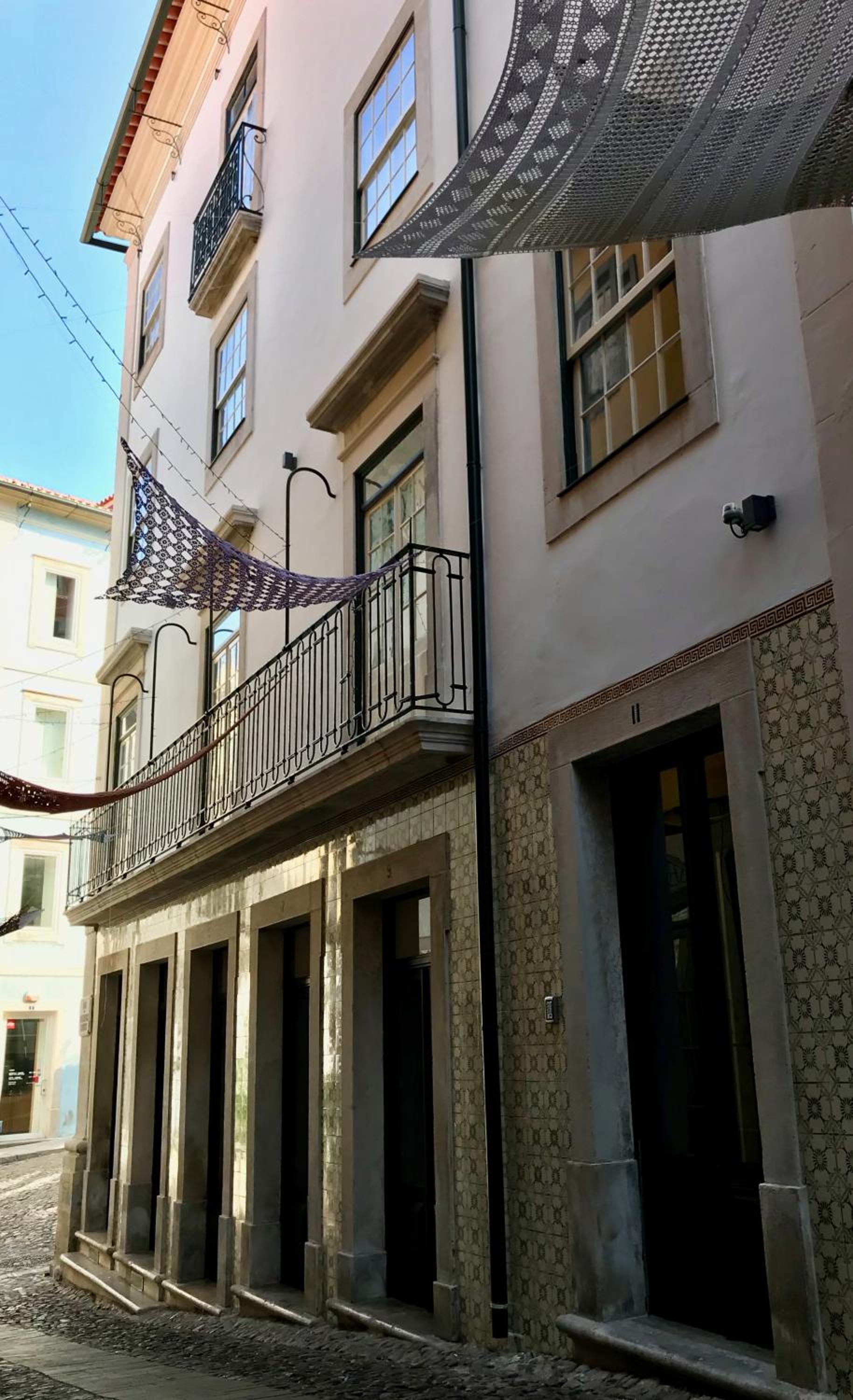 Change The World Hostels - Coimbra - Almedina view 3