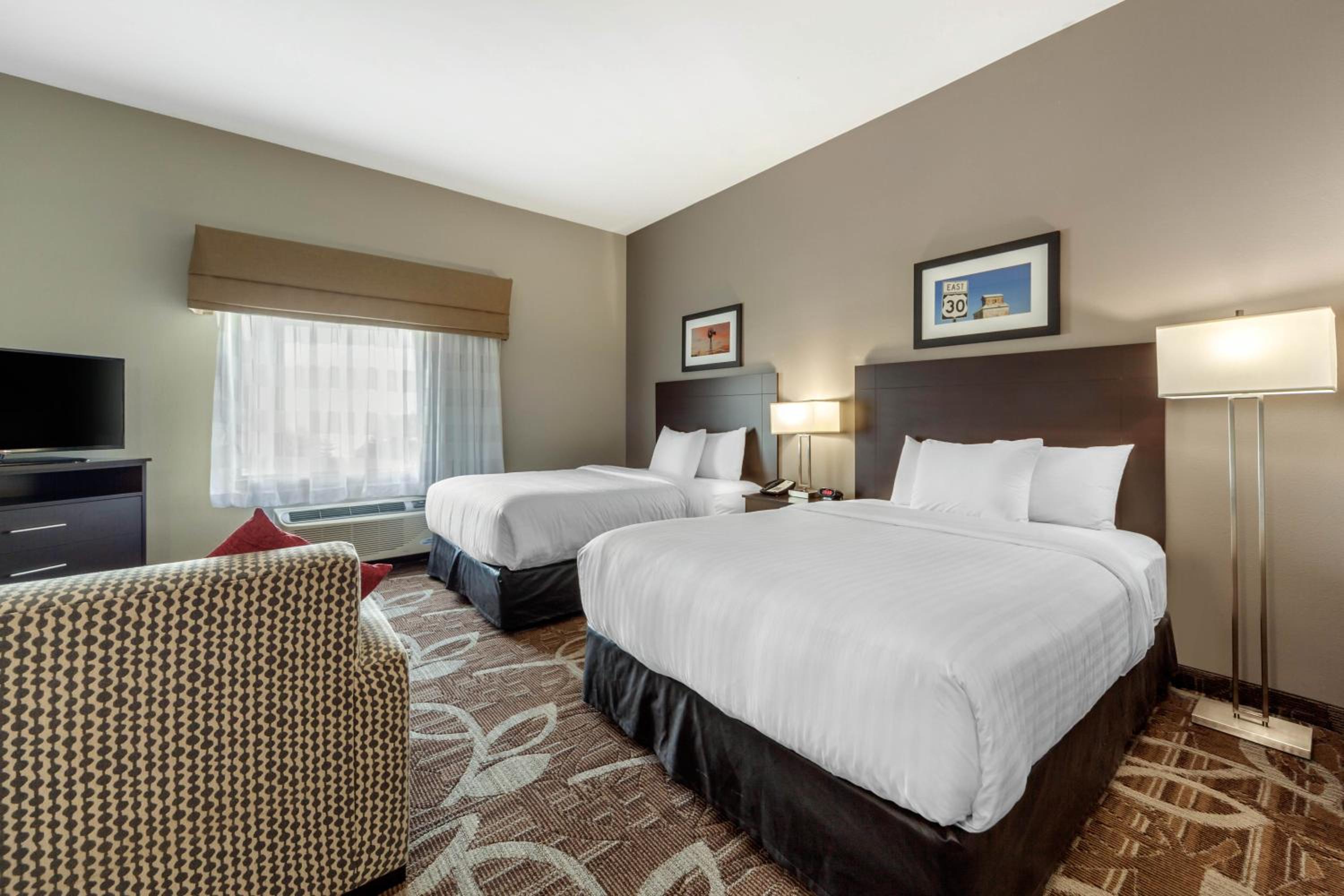 MainStay Suites Lincoln University Area