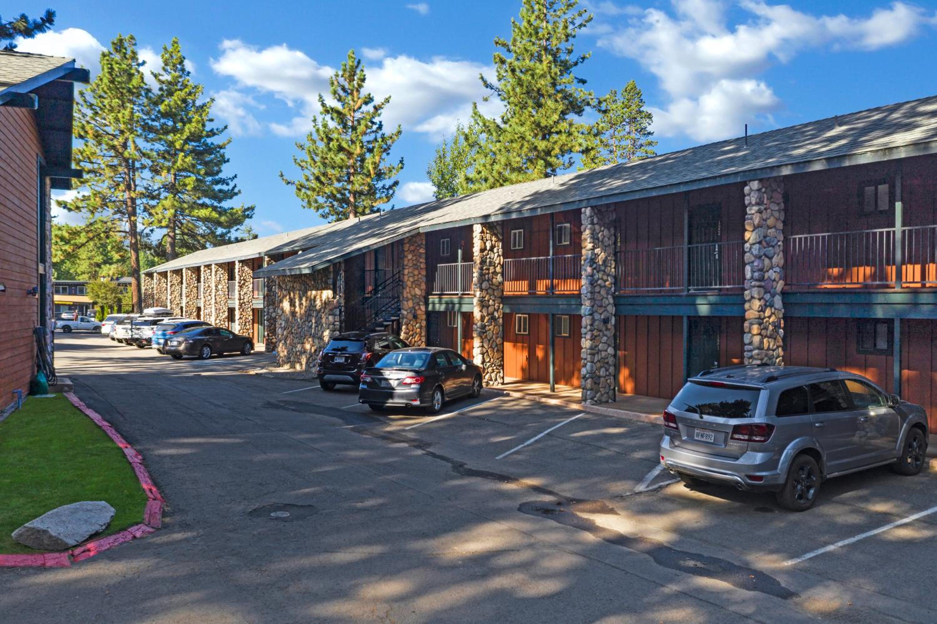 Lake Tahoe Vacations - 3 Peaks Resort Beach Club - Property Image 17