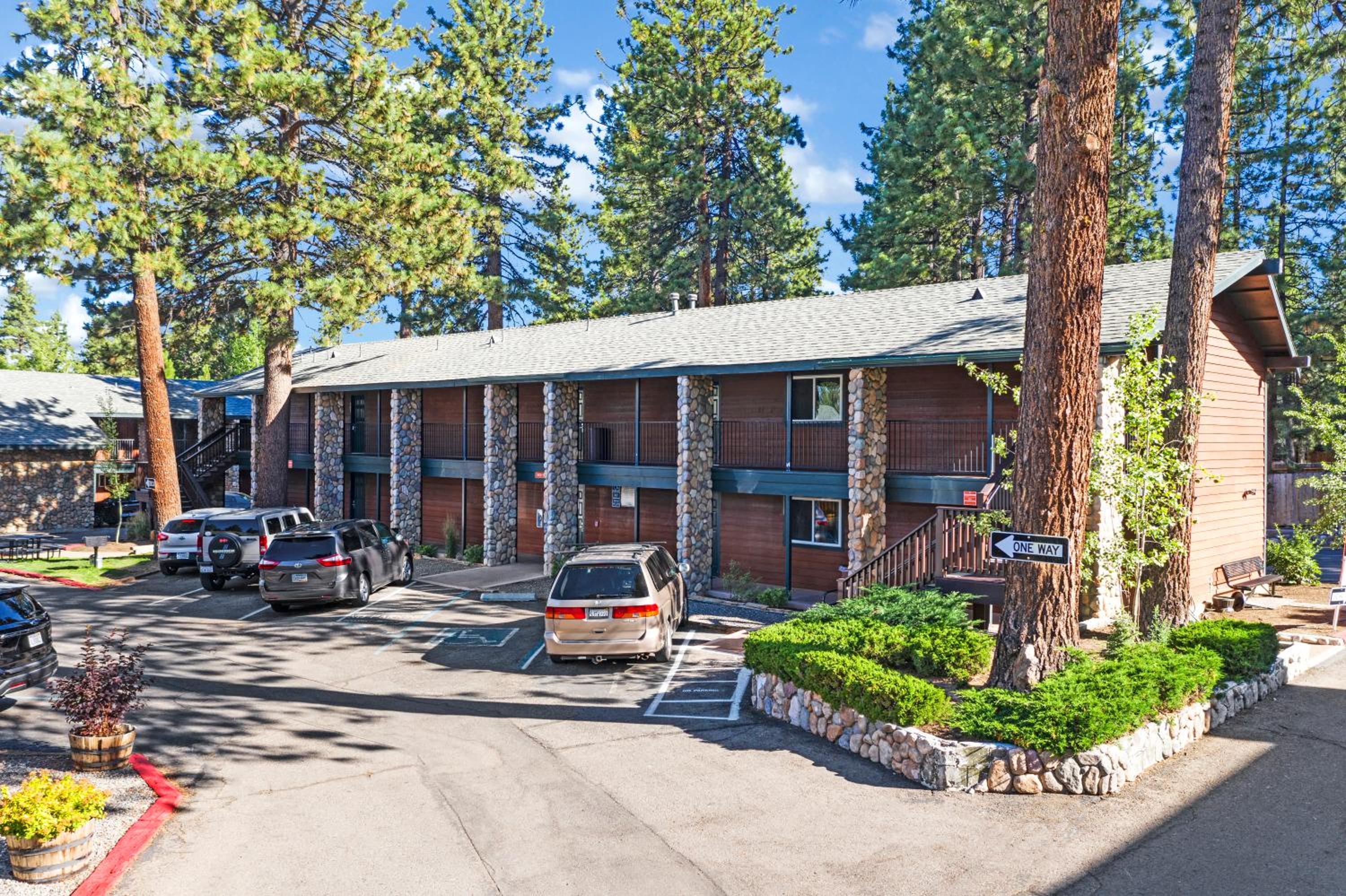 Lake Tahoe Vacations - 3 Peaks Resort Beach Club - Property Image 66