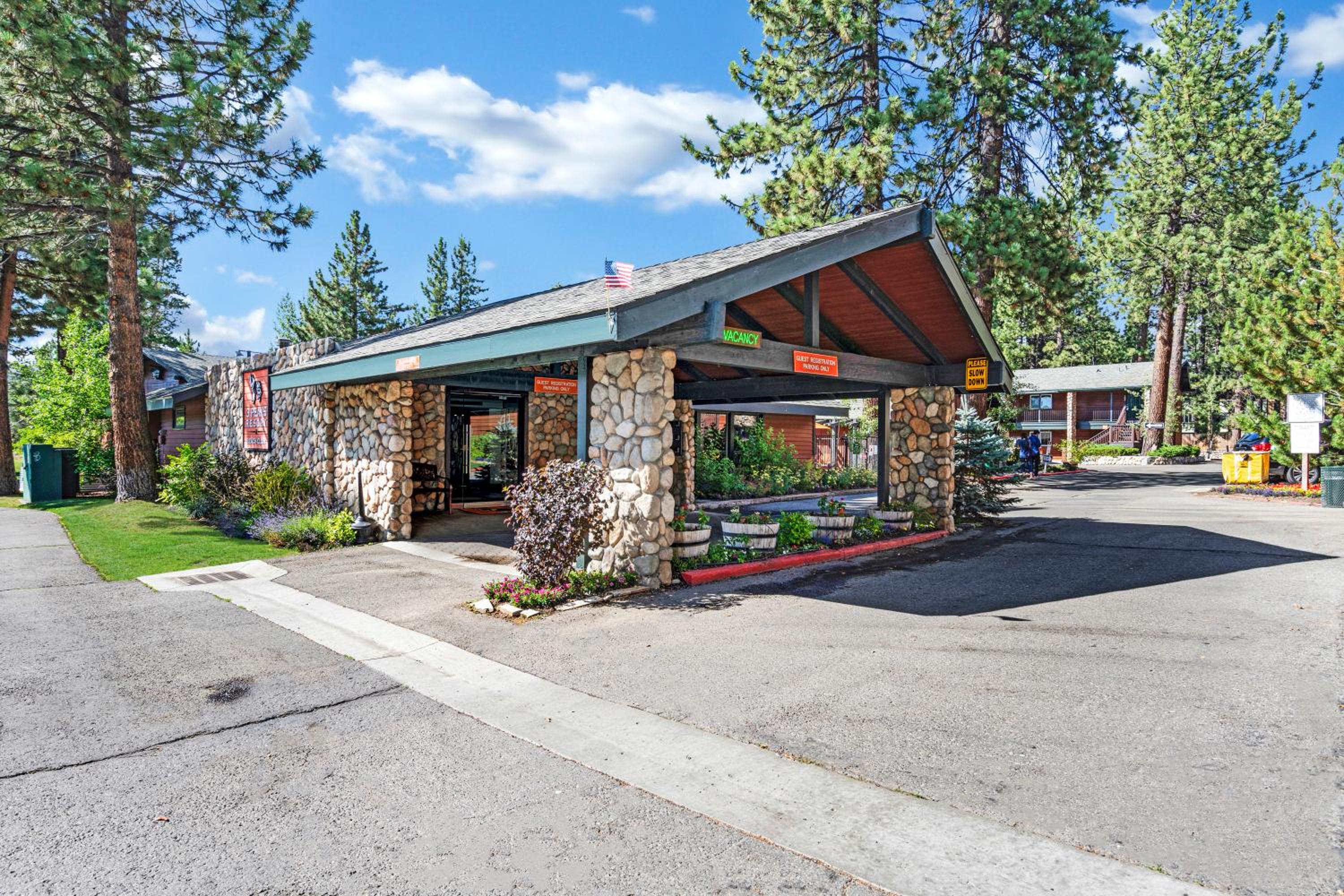 Lake Tahoe Vacations - 3 Peaks Resort Beach Club - Property Image 56