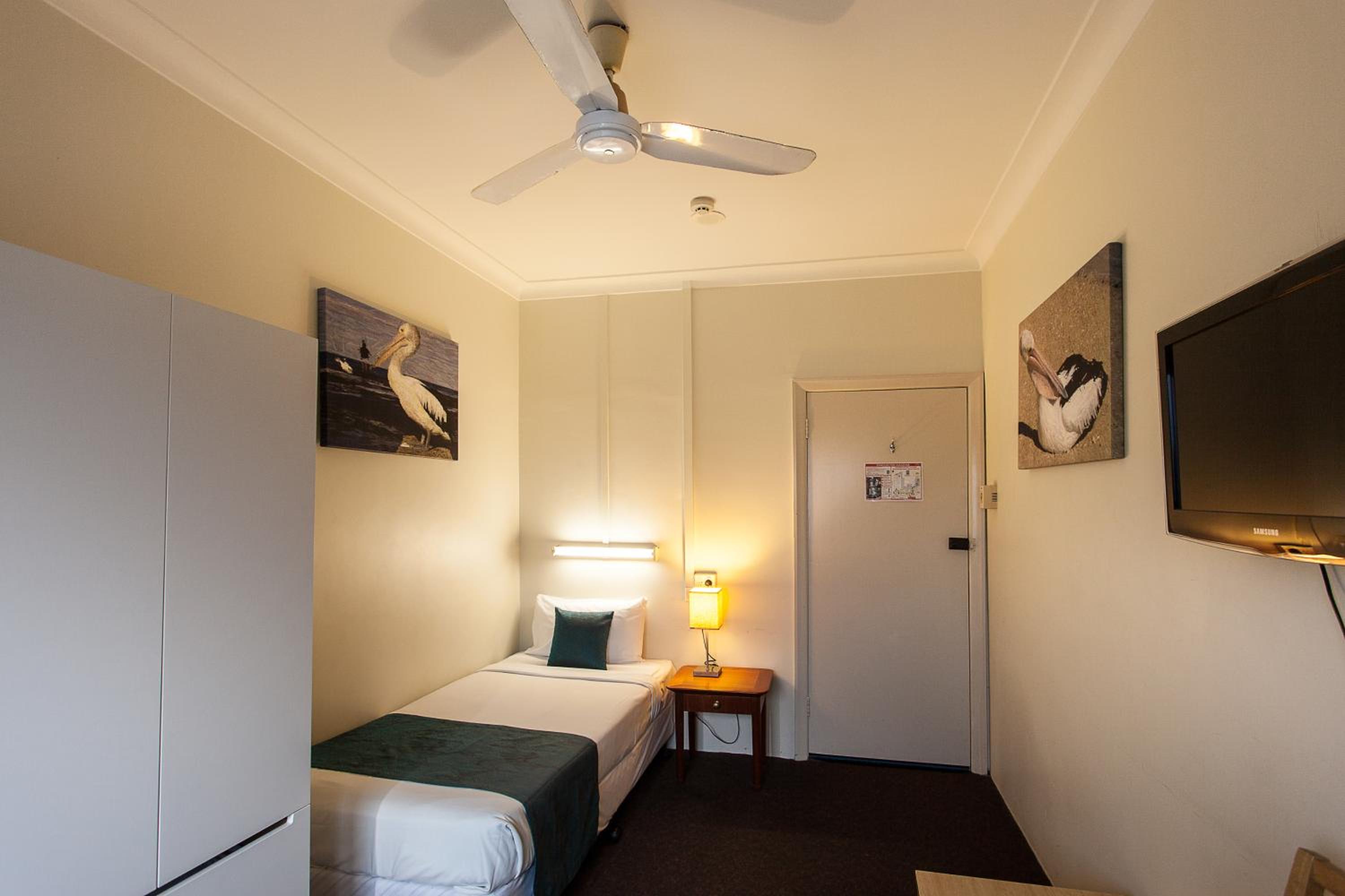 Brisbane Vacations - Manly Hotel - Property Image 3