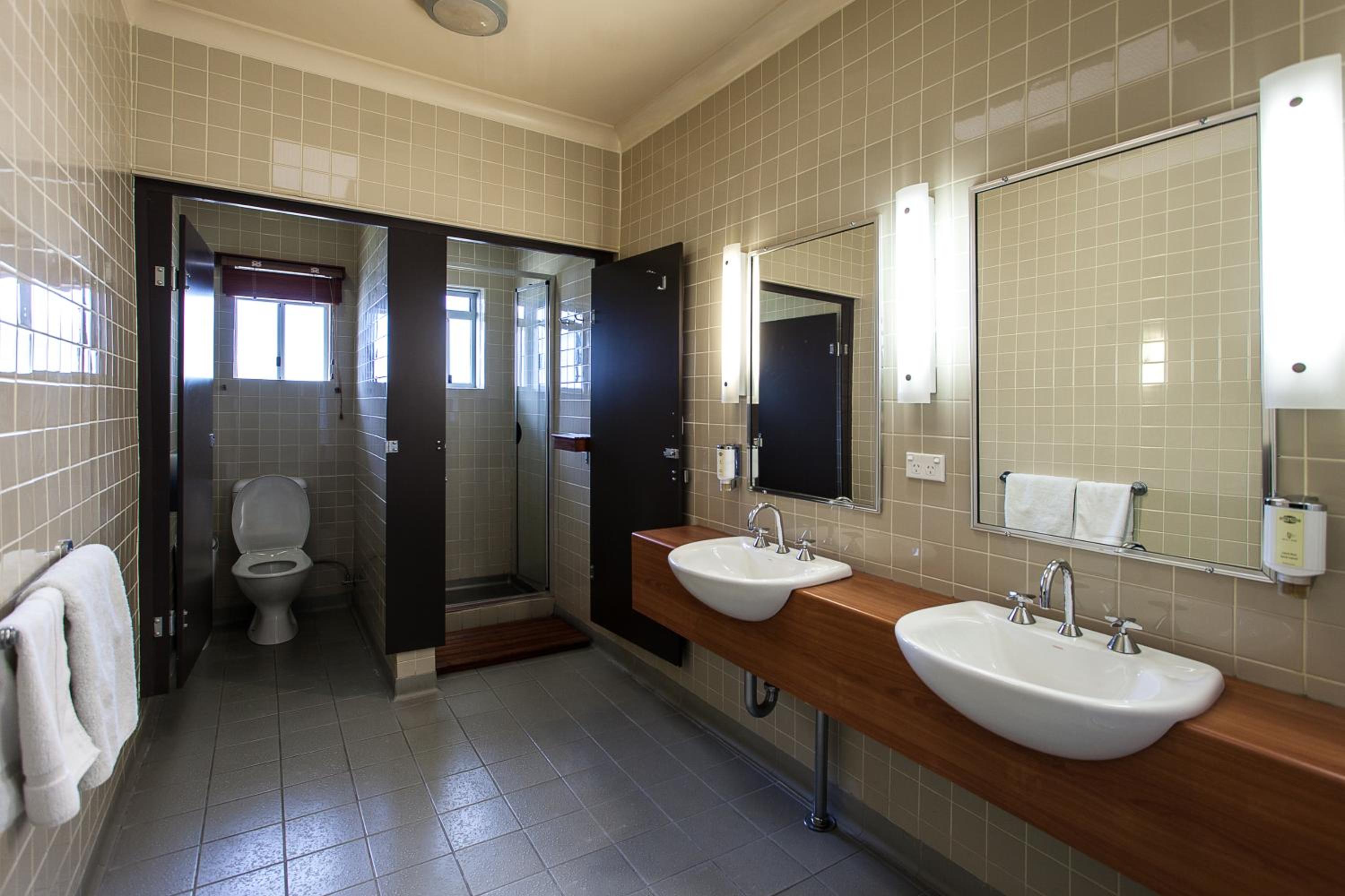 Brisbane Vacations - Manly Hotel - Property Image 5