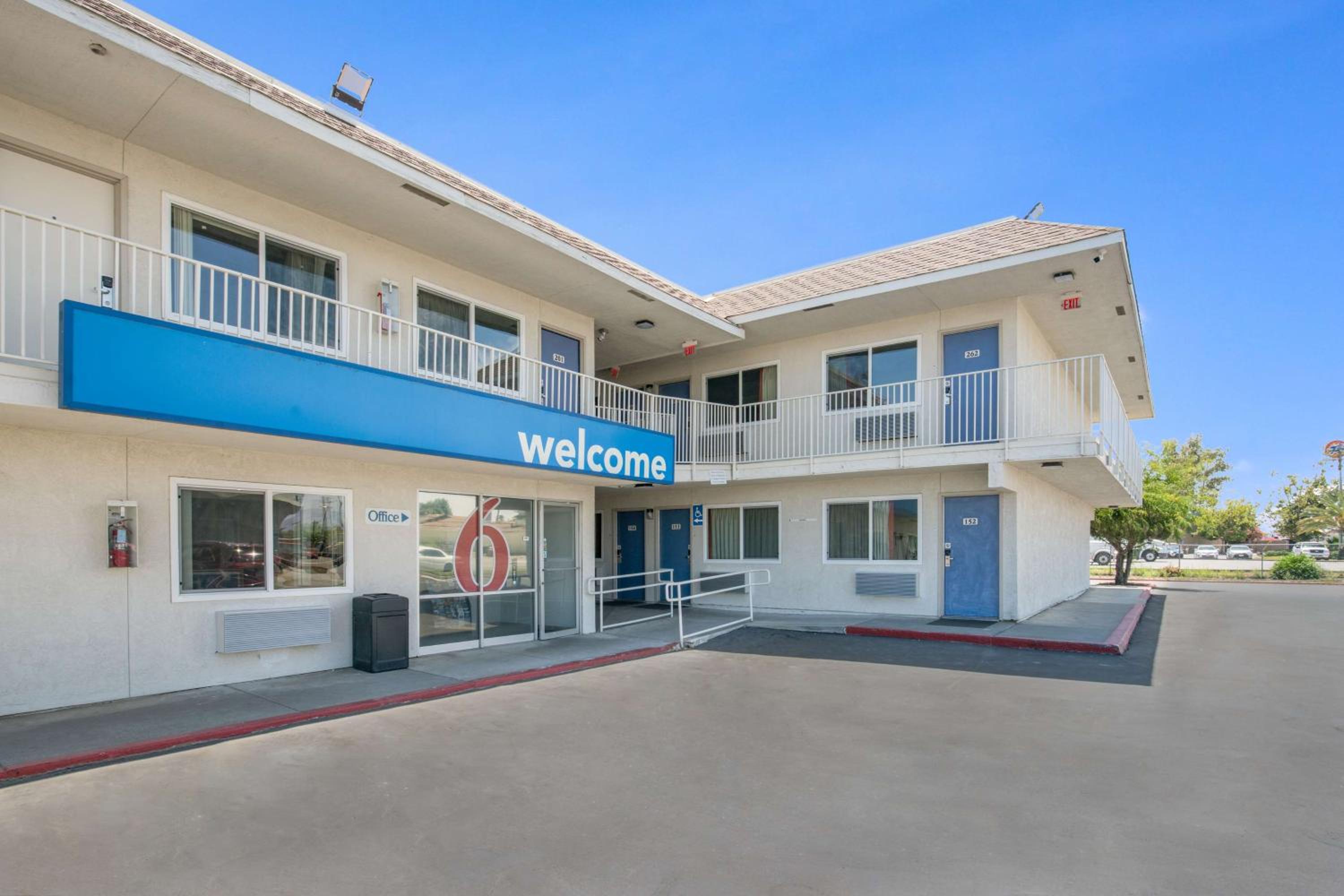 Motel 6 Williams, CA