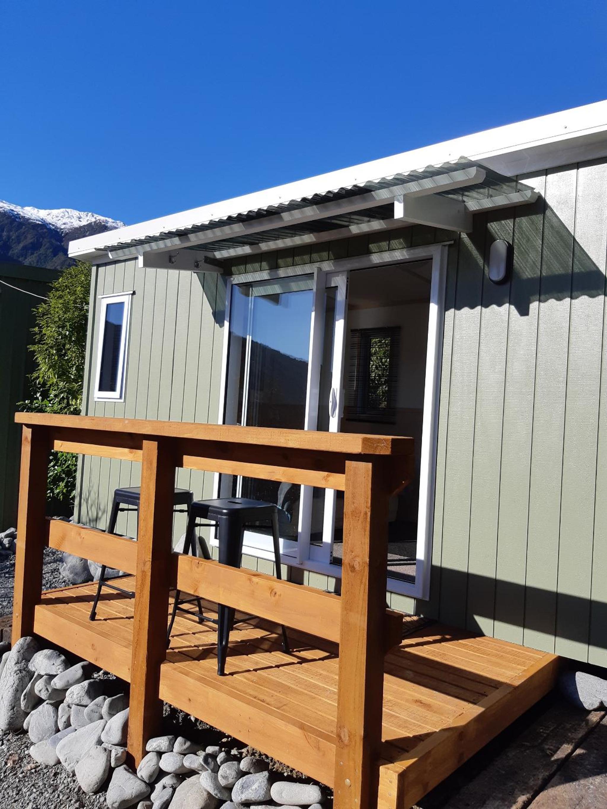 Jackson's Retreat Alpine Holiday Park view 4