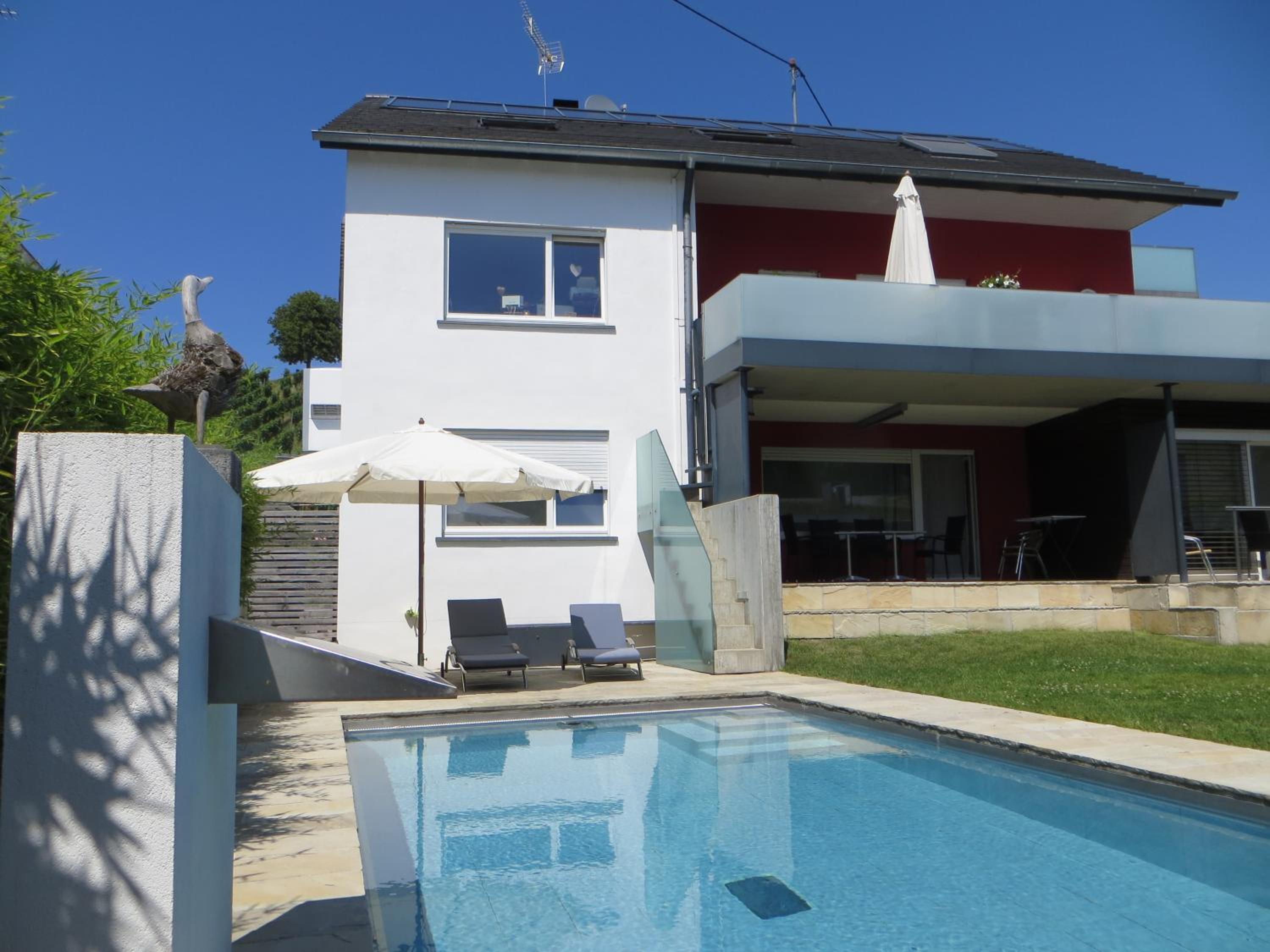 Gästehaus Sommertal, eigener Parkplatz, 800m zum Bodensee, 300m zur Altstadt