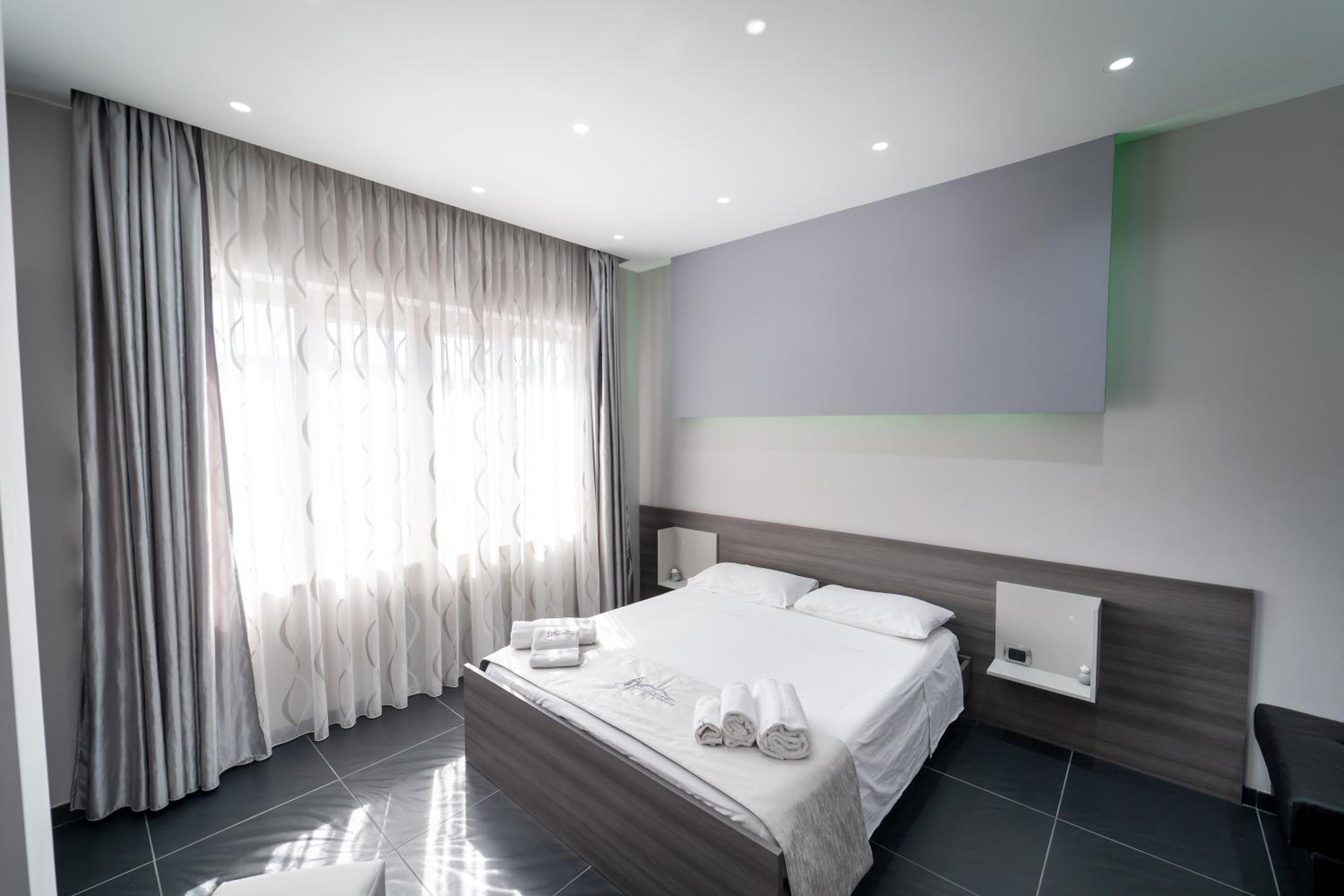Al Campanile H Napoli Centro, by ClaPa Group Dislocated Hospitality