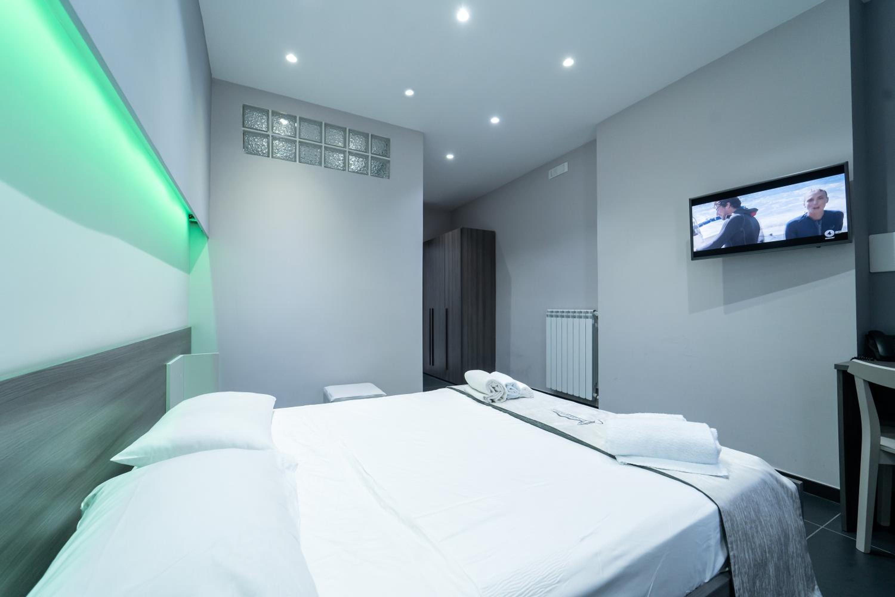 Al Campanile H Napoli Centro, by ClaPa Group Dislocated Hospitality