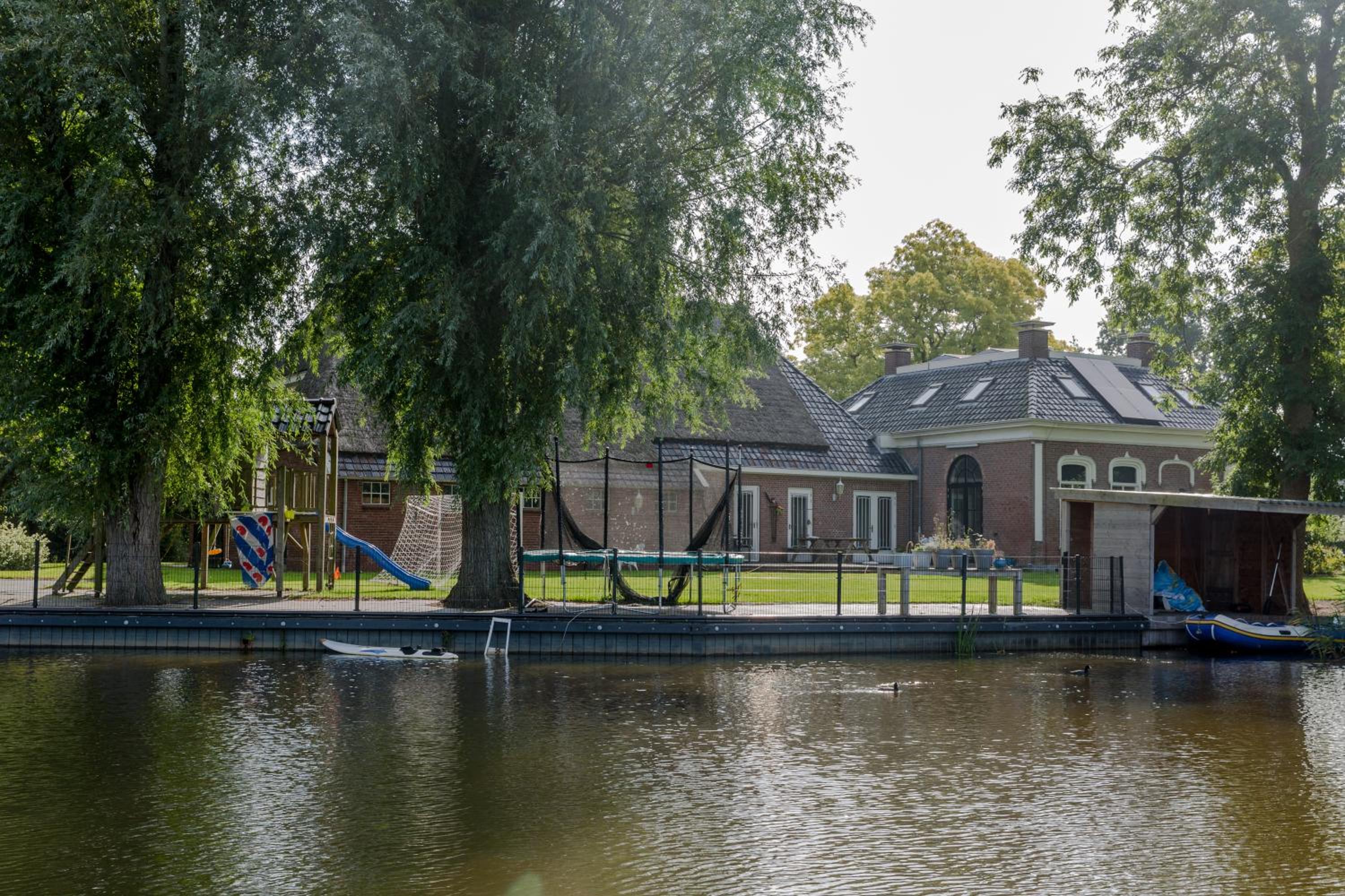 Uitzicht op de haven view 3