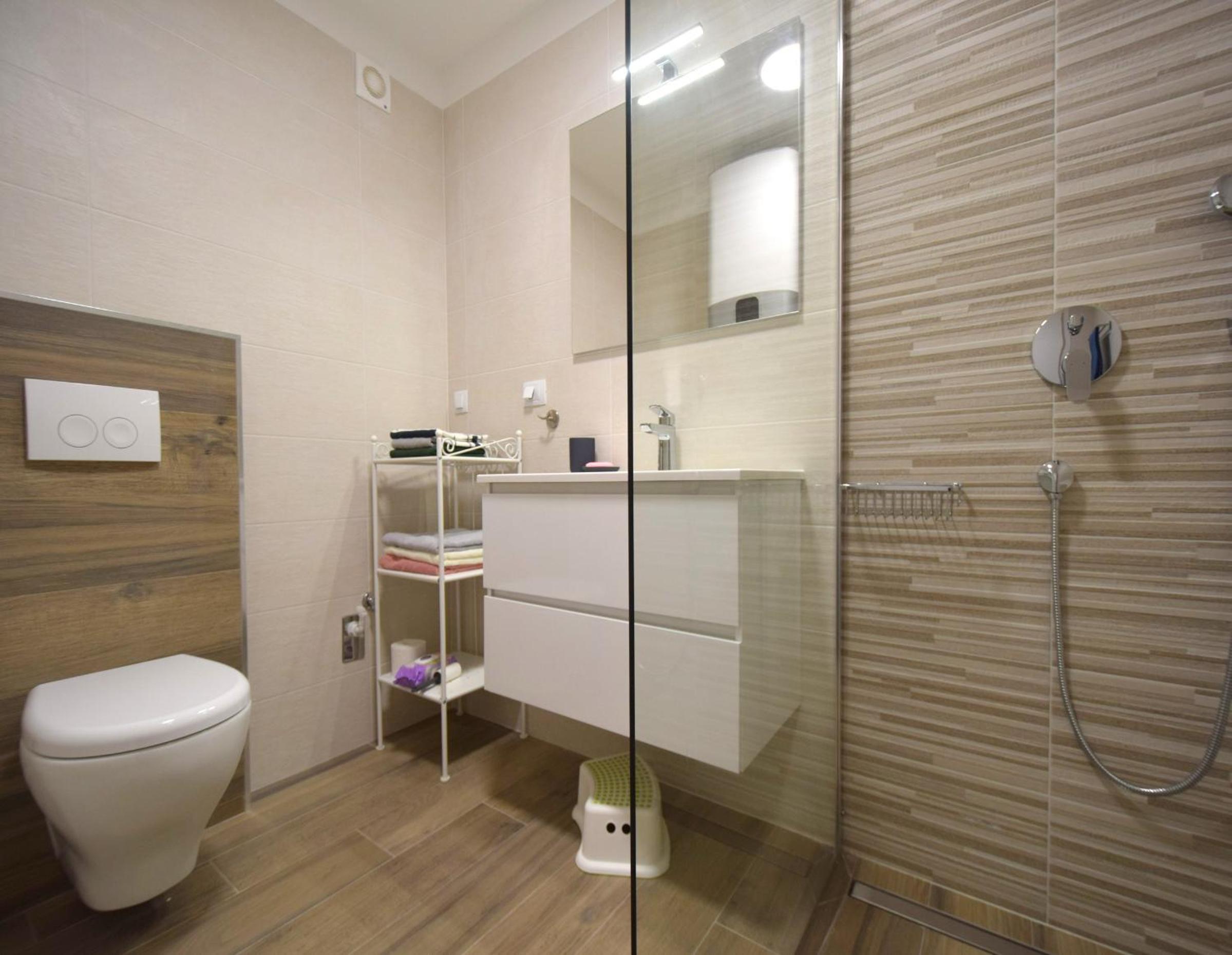 Apartments Medna view 5