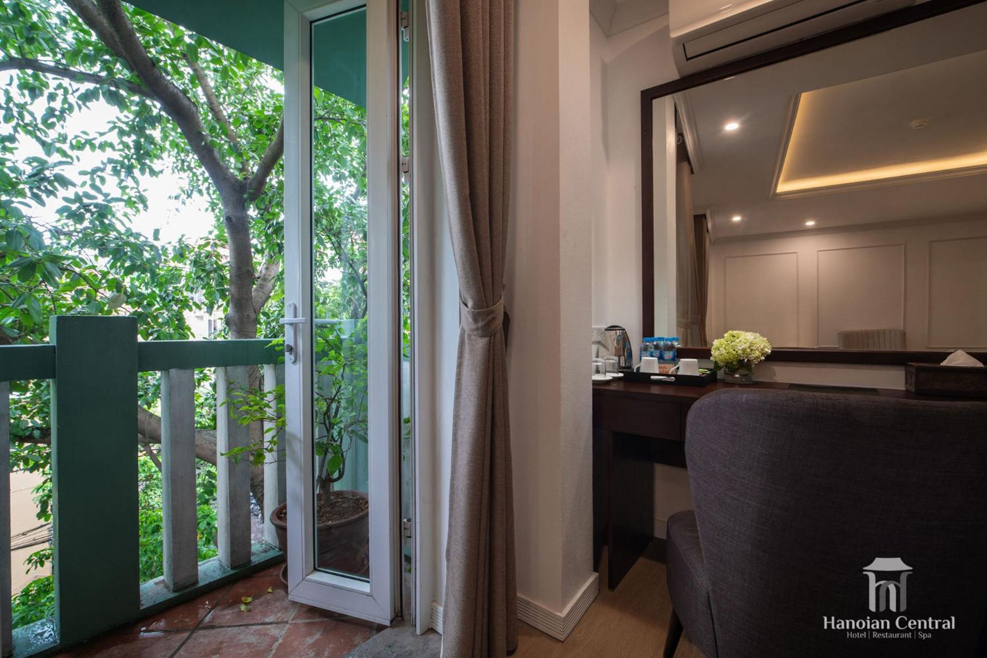 Hanoian Central Hotel & Spa photo 2
