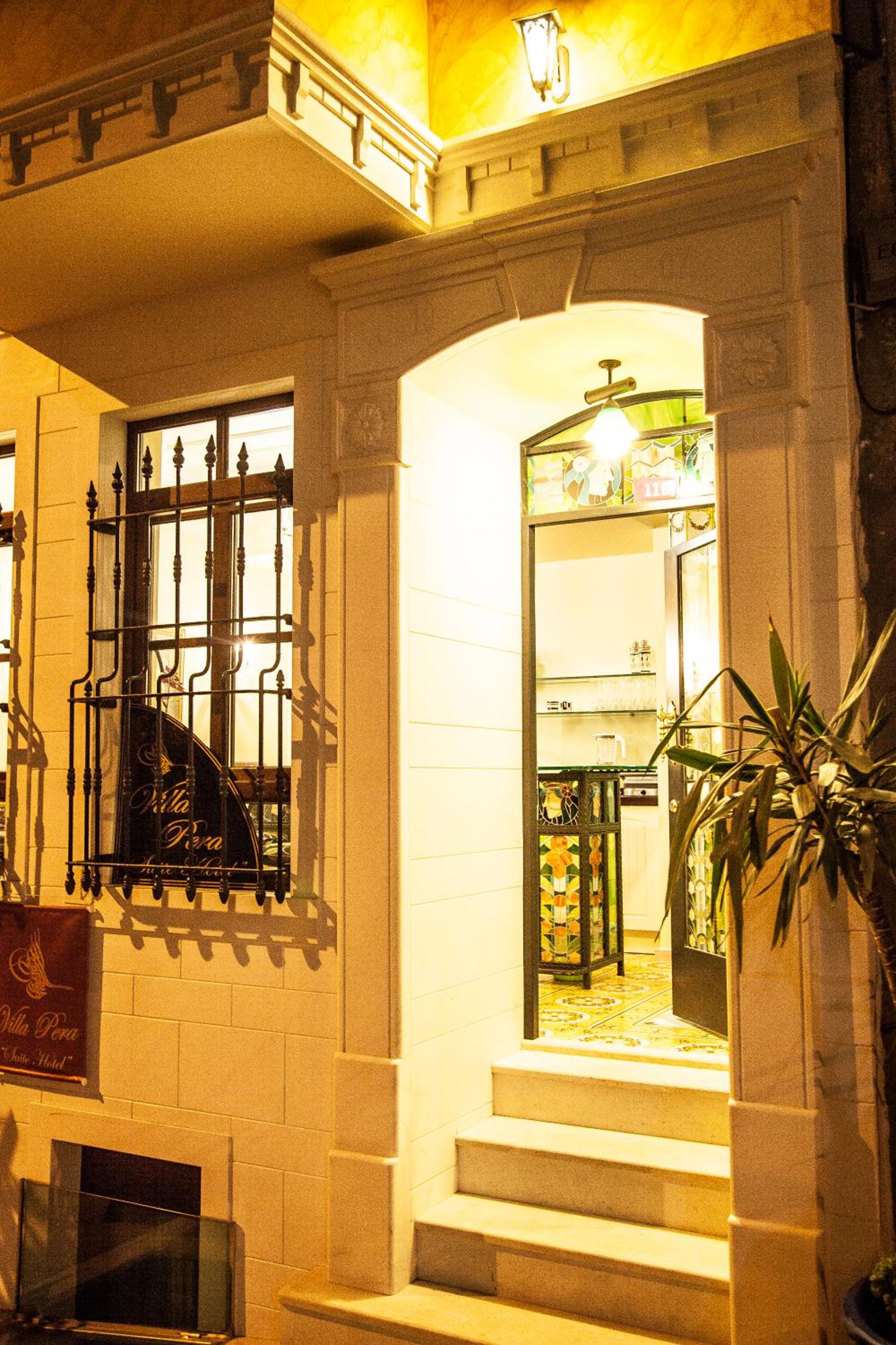 Villa Pera Suite Otel - Image 90