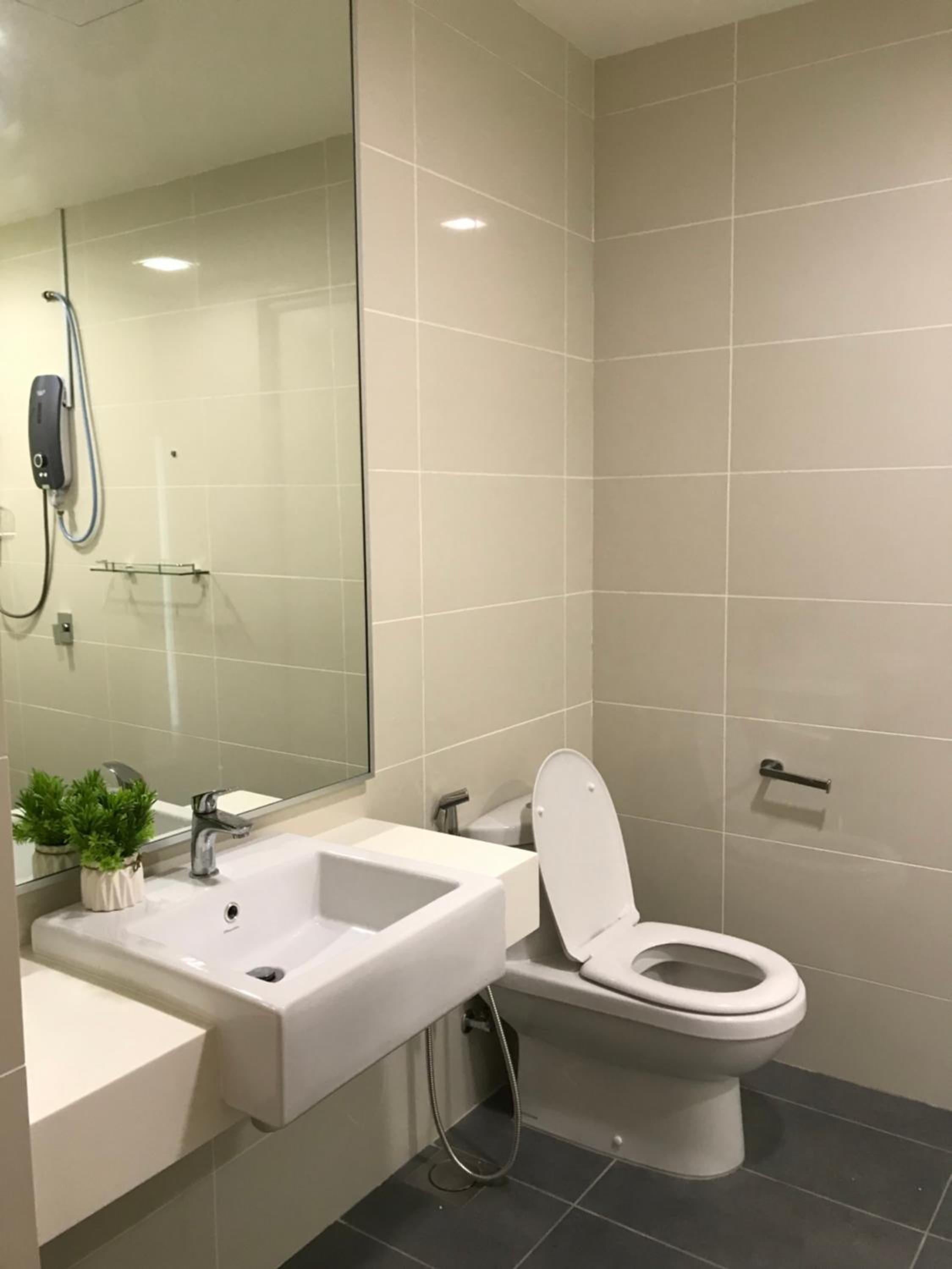 Mosaic Souhtkey Highfloor 2BR 2-6pax 5mins JBCIQ&Sentosa