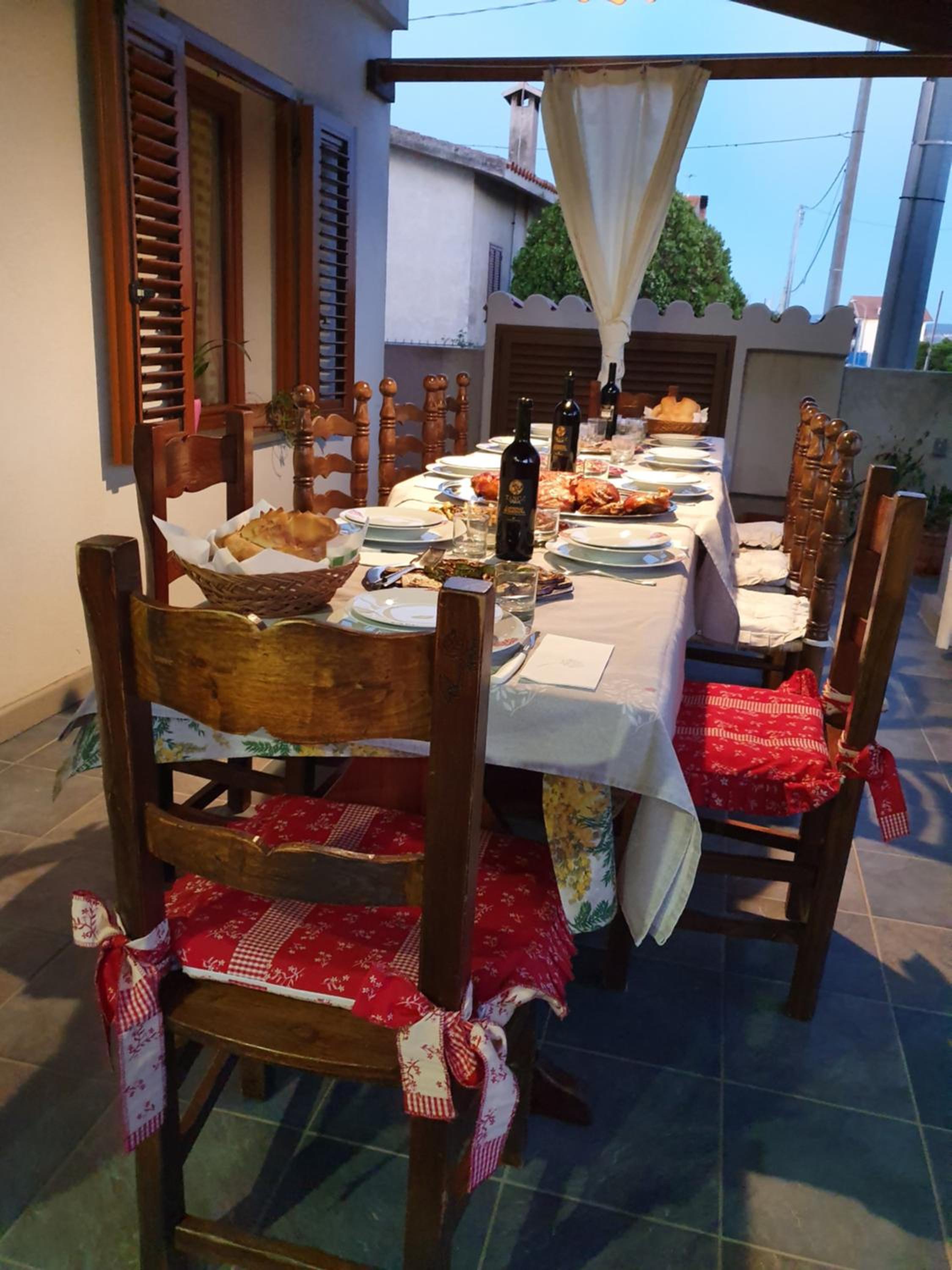 dining