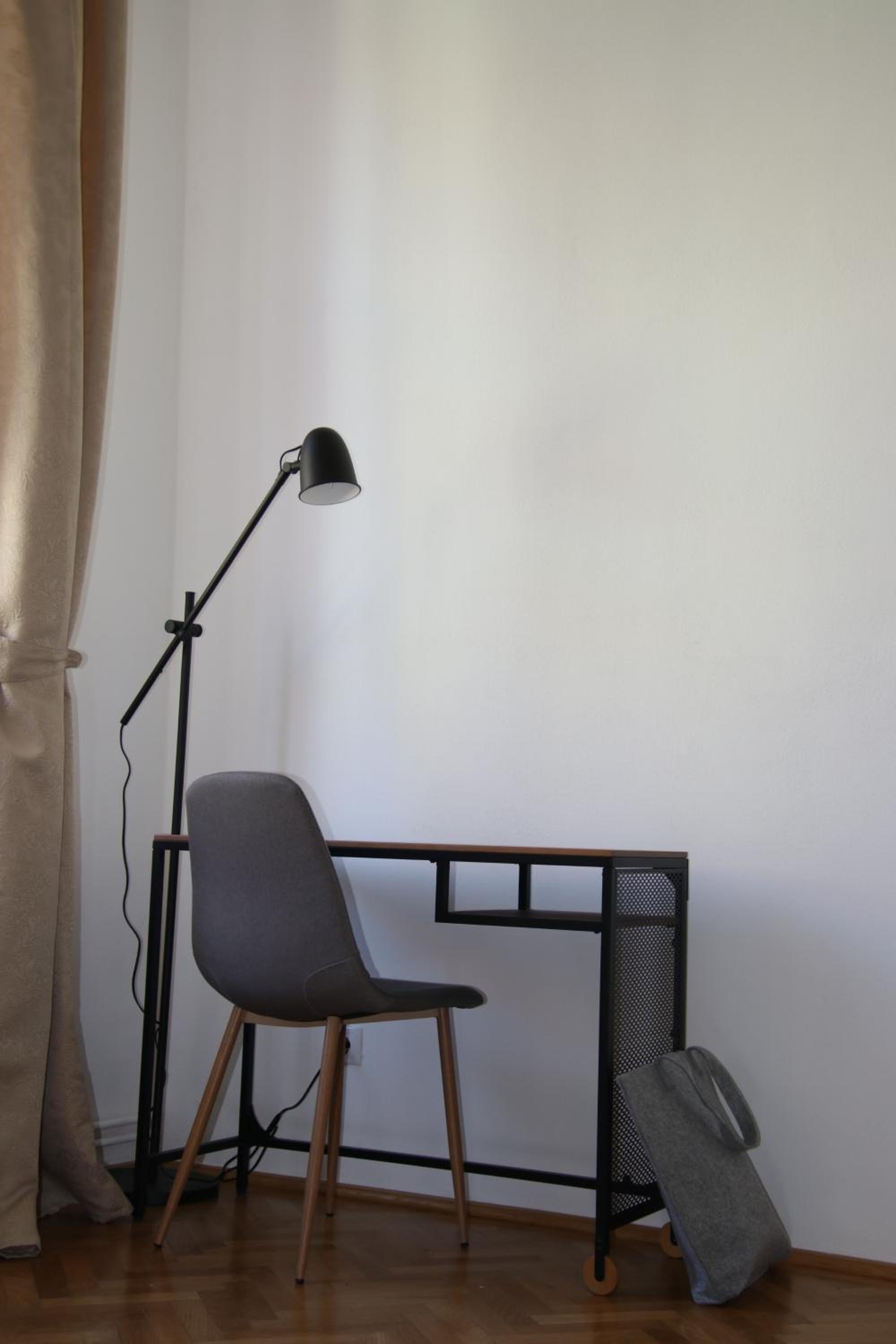 Photo 12