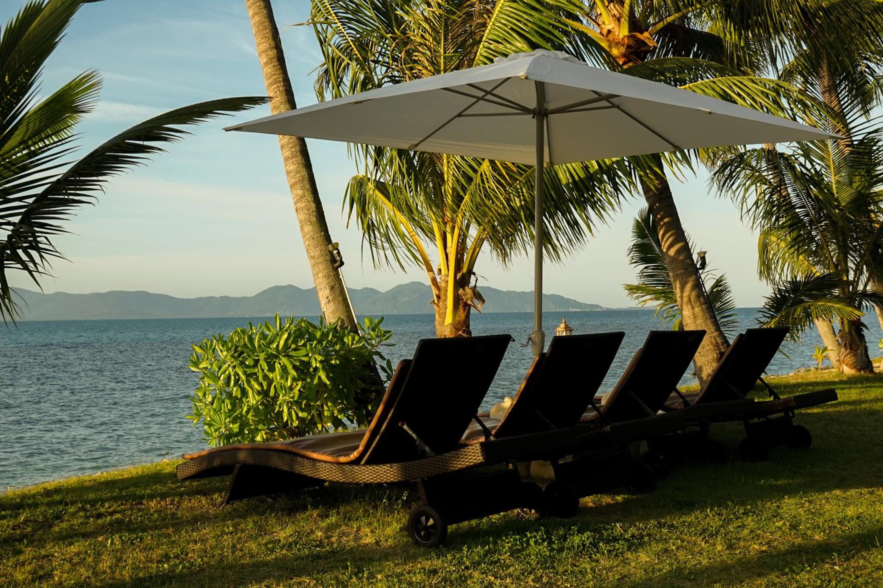 The Natives Samui