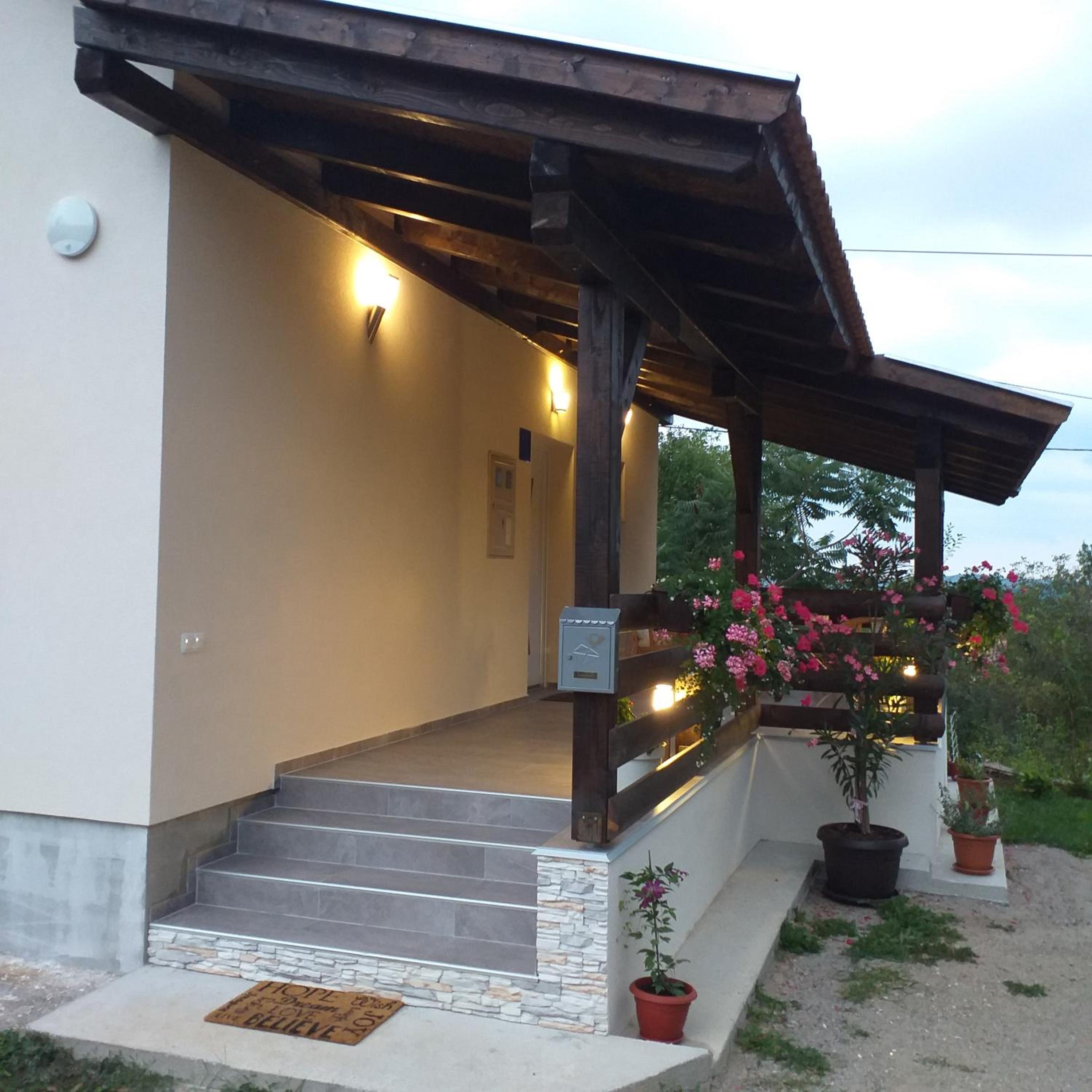 Guest House Happy day view 3