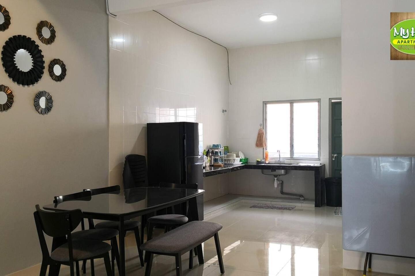 My Homestay N16 (14 pax) @ Golden Hills Night Market photo 8