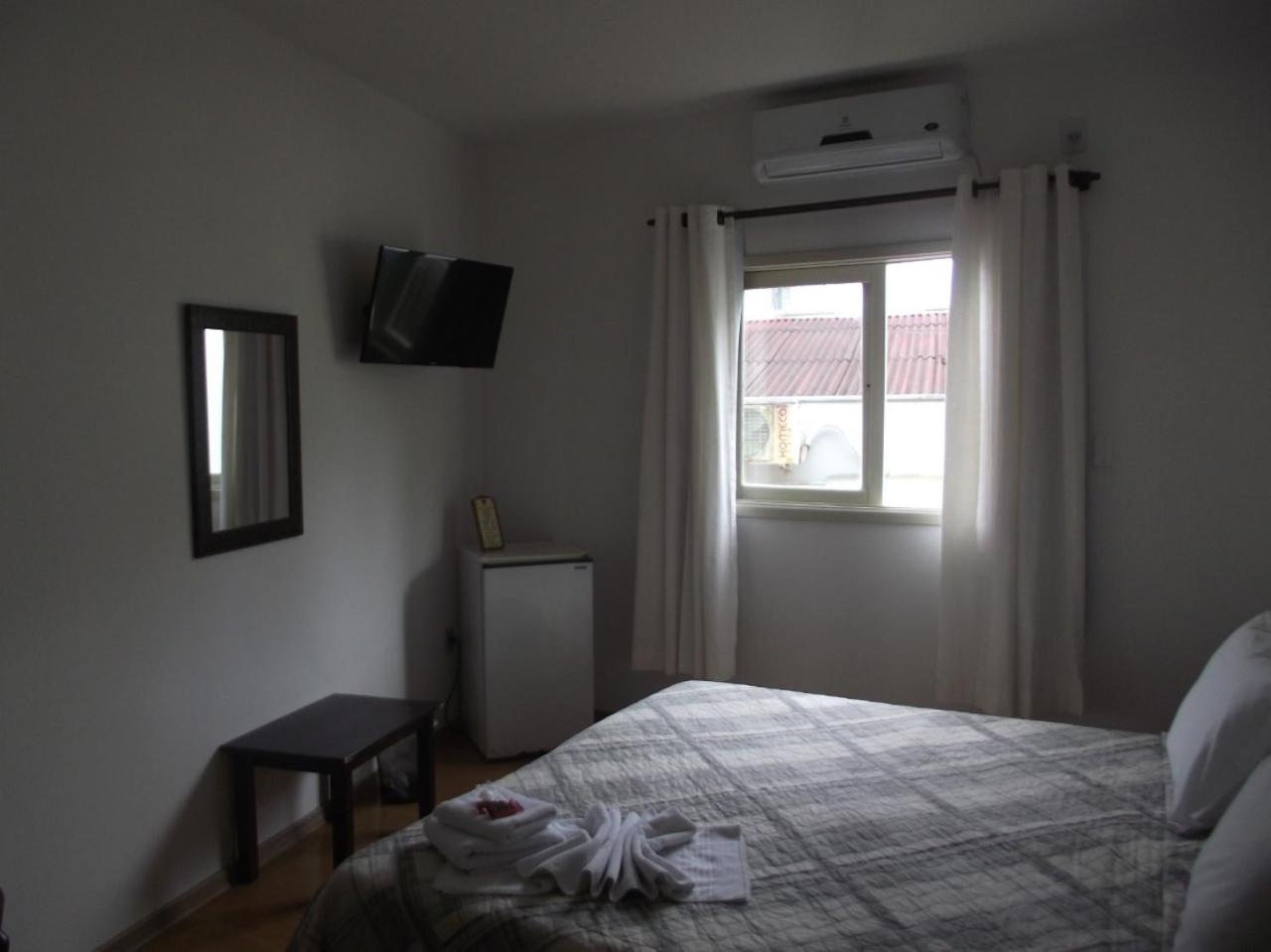 Photo 33