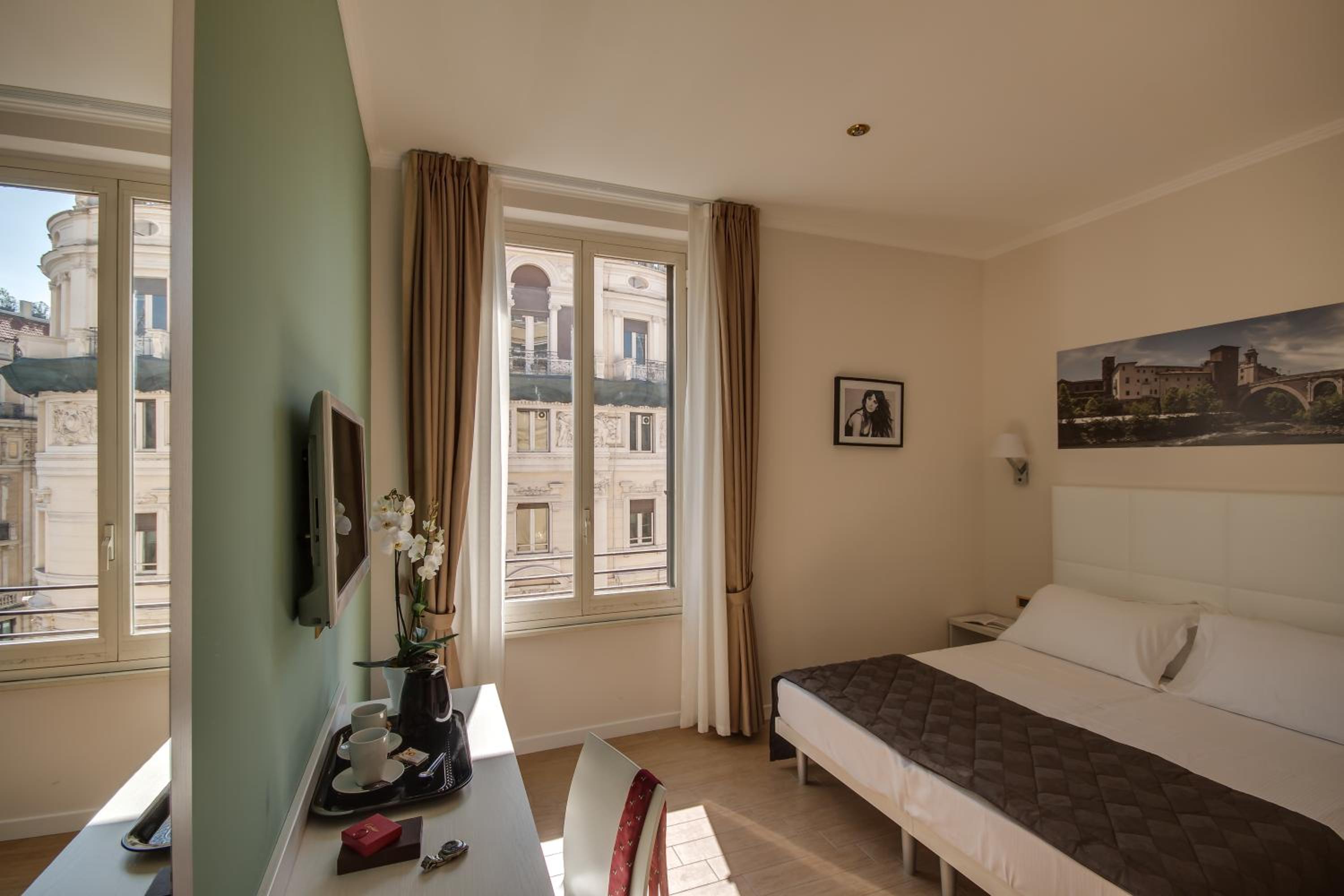hotel room