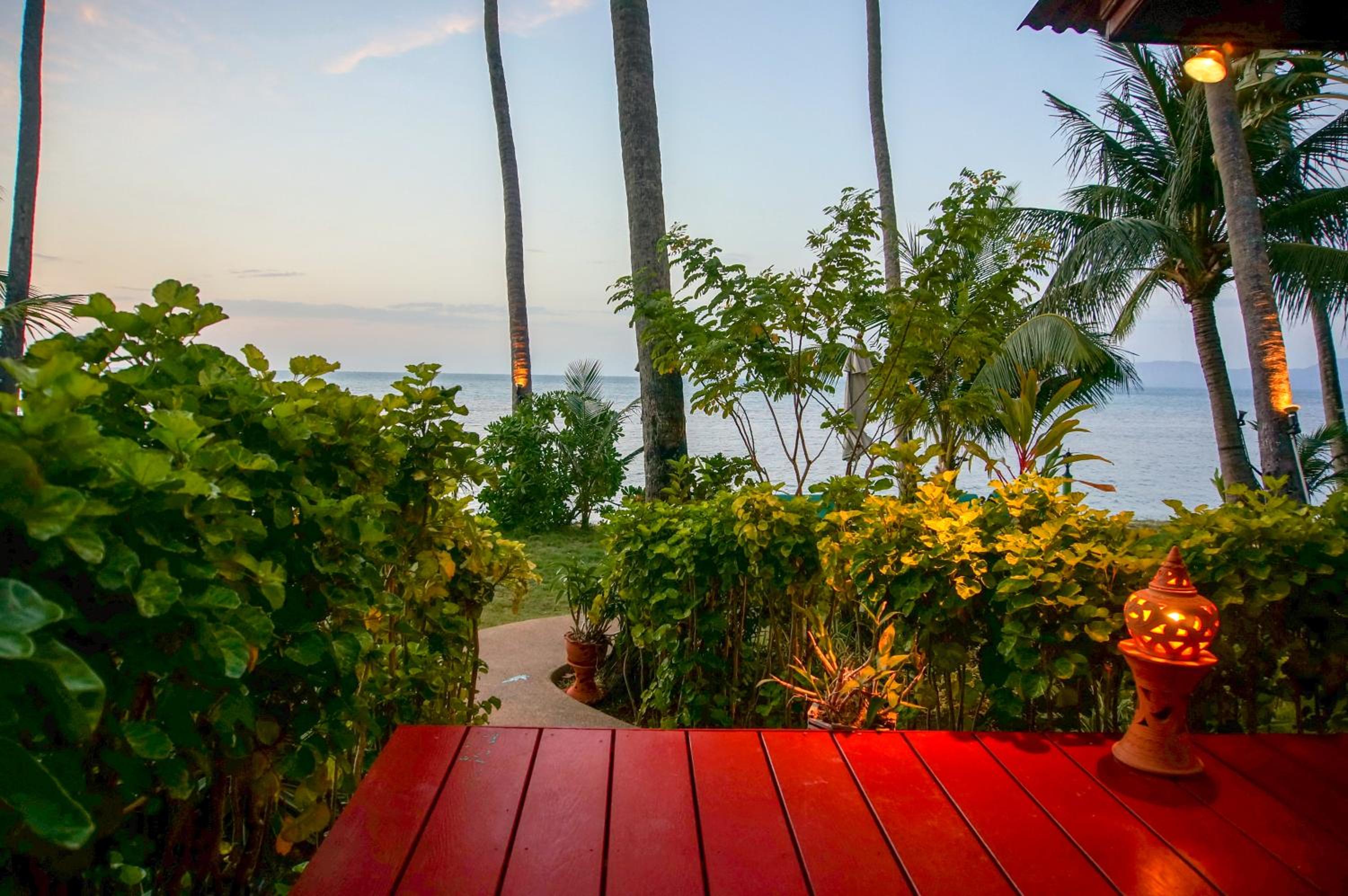 The Natives Samui