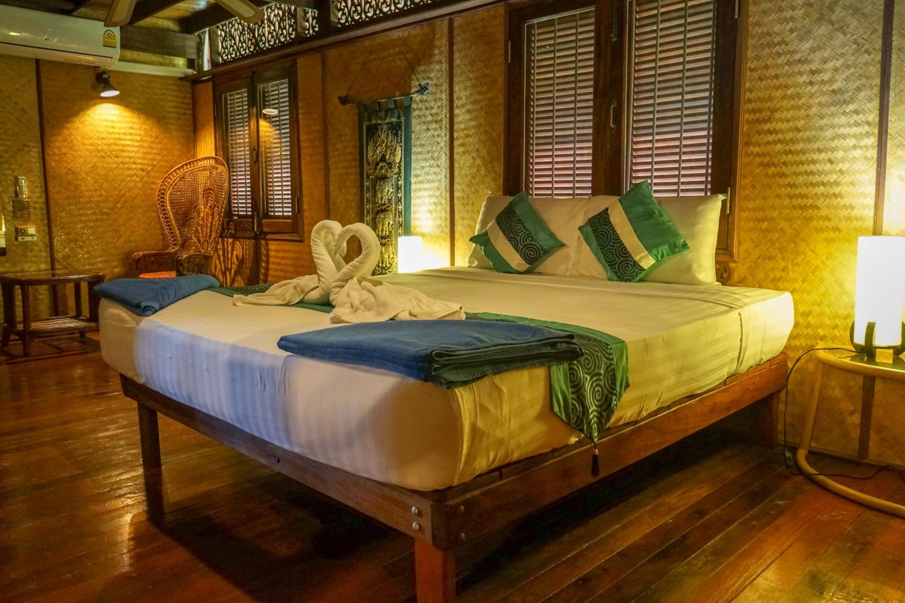 The Natives Samui