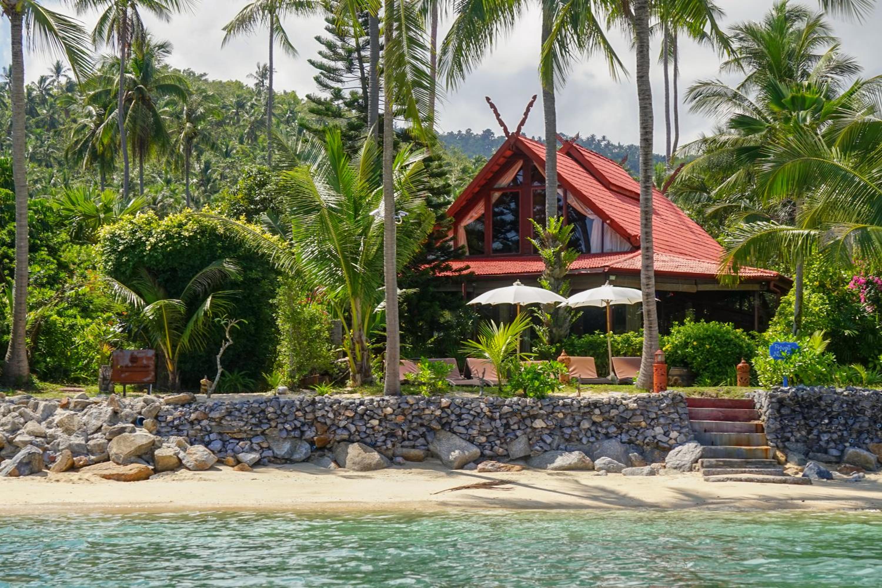 The Natives Samui