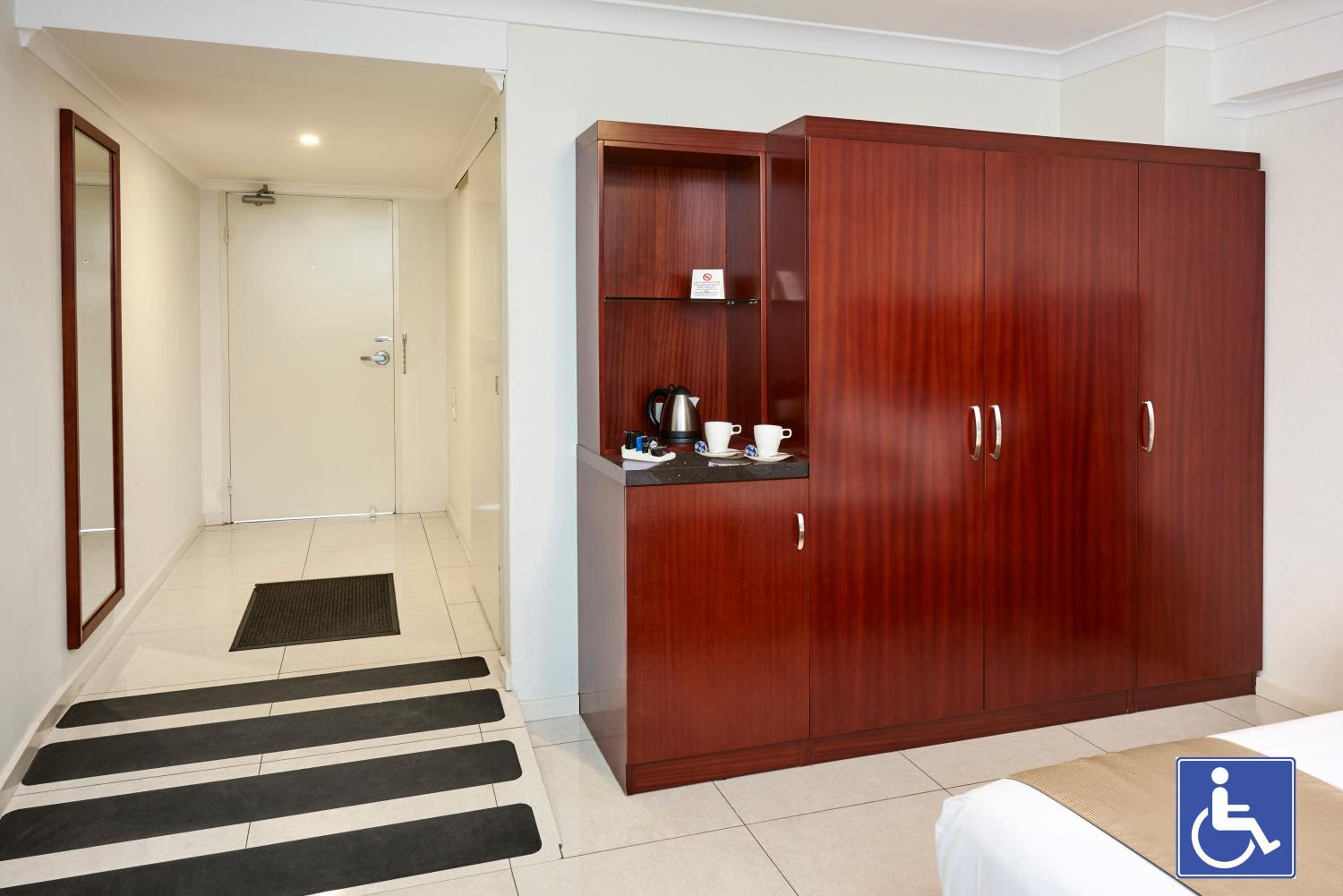 Best Western Casula Motor Inn