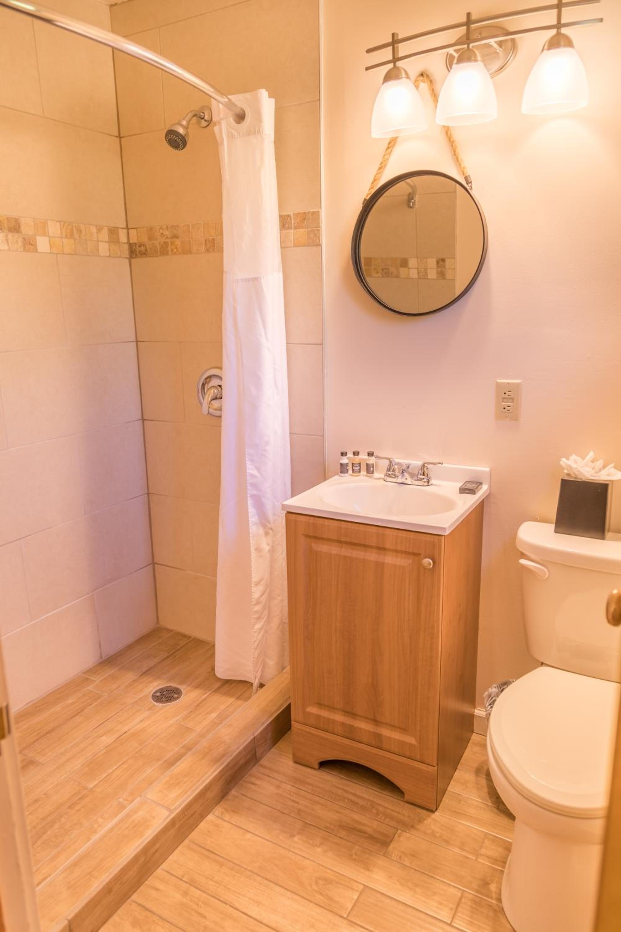 Alpine Trail Ridge Inn - Property Image 16